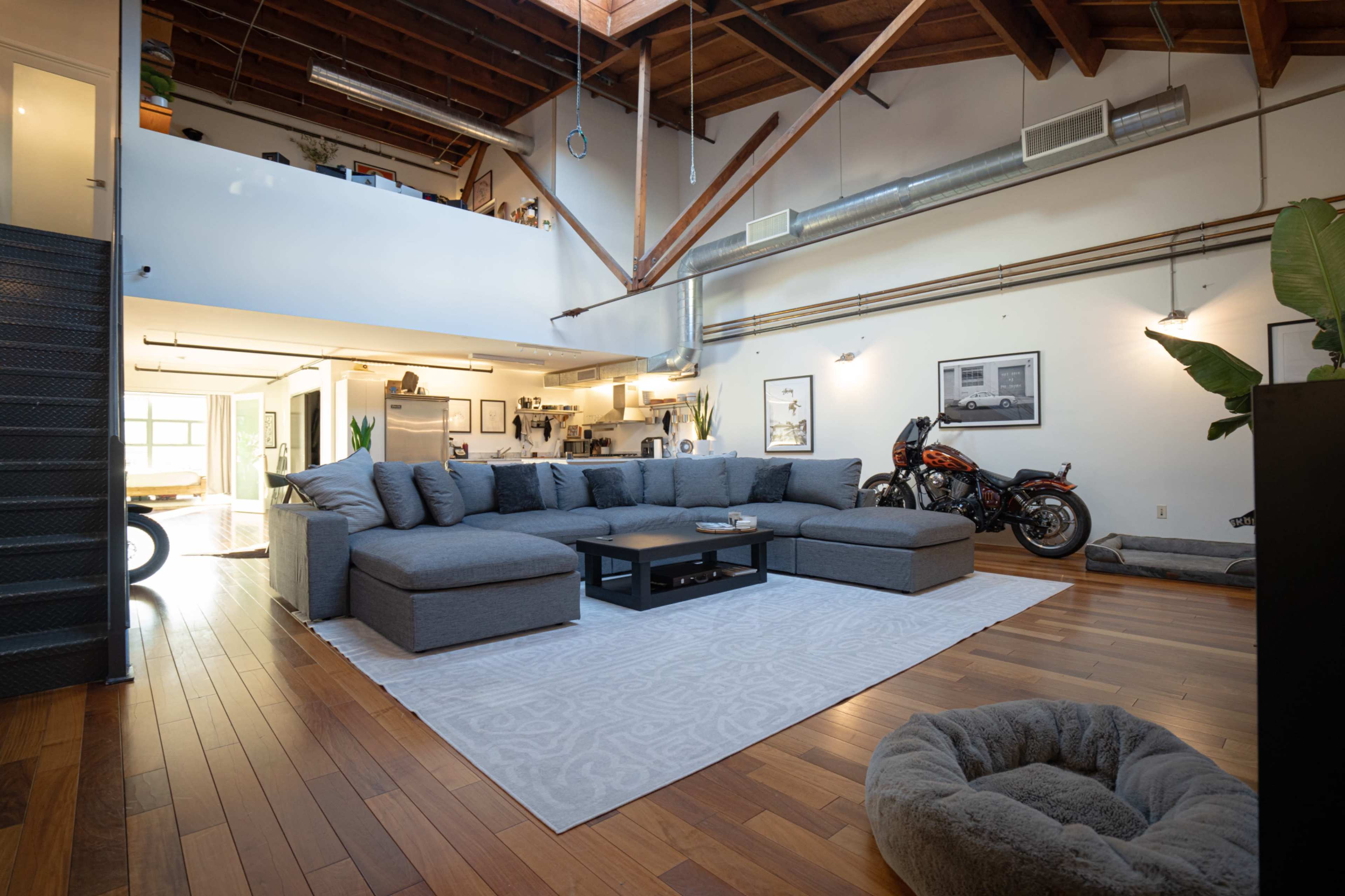Large Spacious Live/Work Loft Apartment Image in Venice, Marina Del Rey, CA