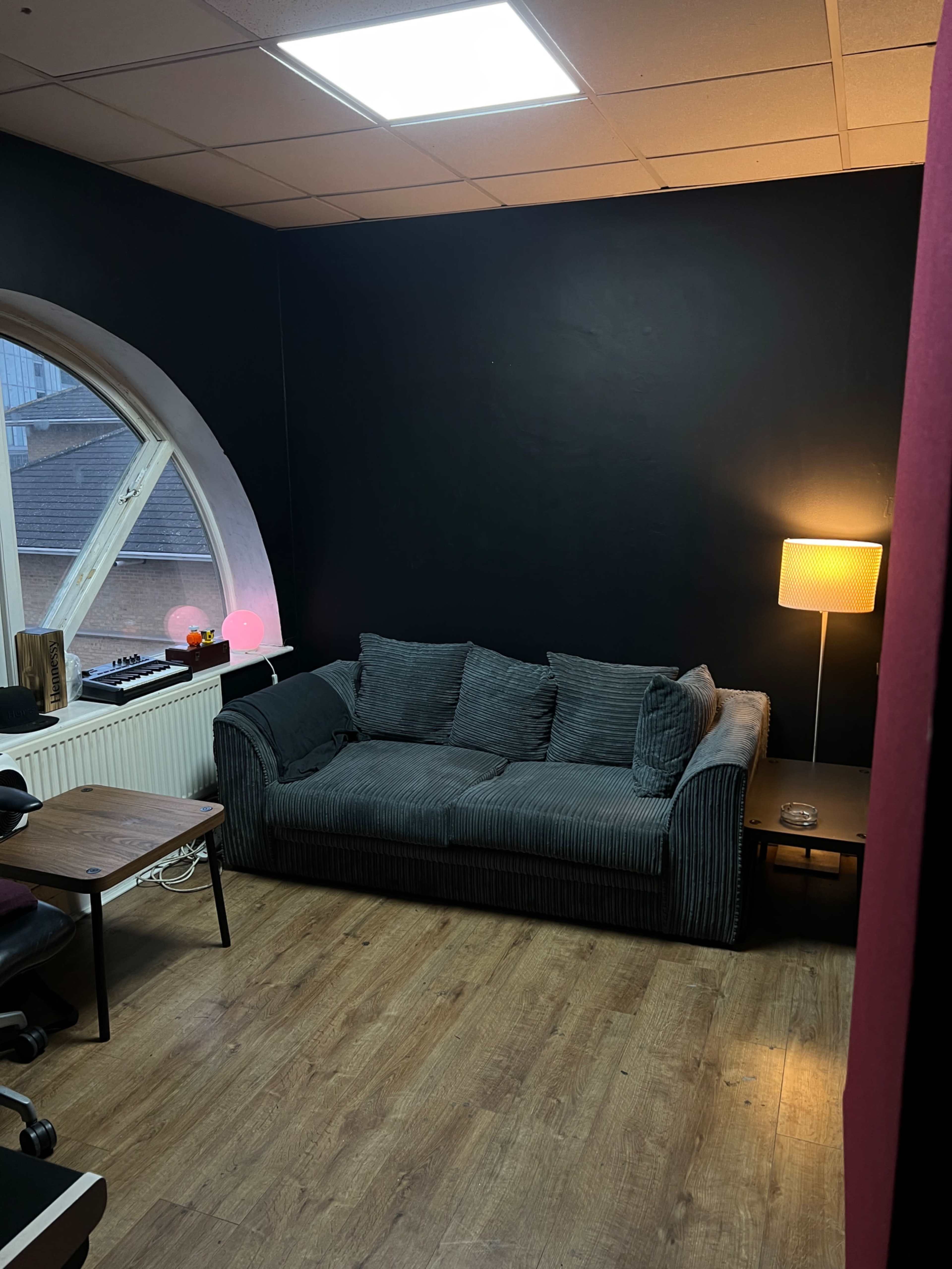 Top floor recording studio in the heart of Greenwich Image in Greenwich, Greenwich, ENG