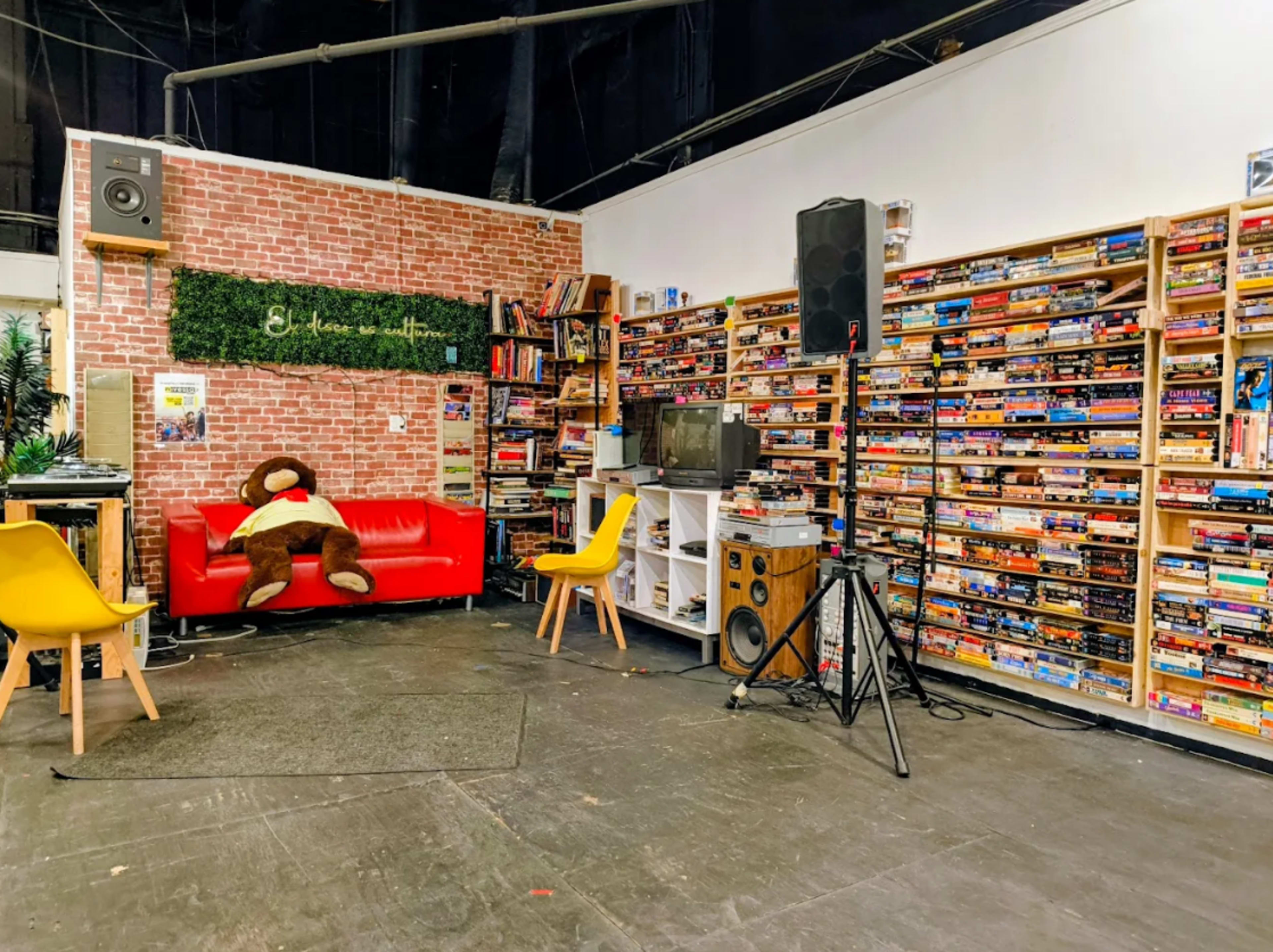 Hollywood Record Store with Stage for Live Events Image in Hollywood, Los Angeles, CA