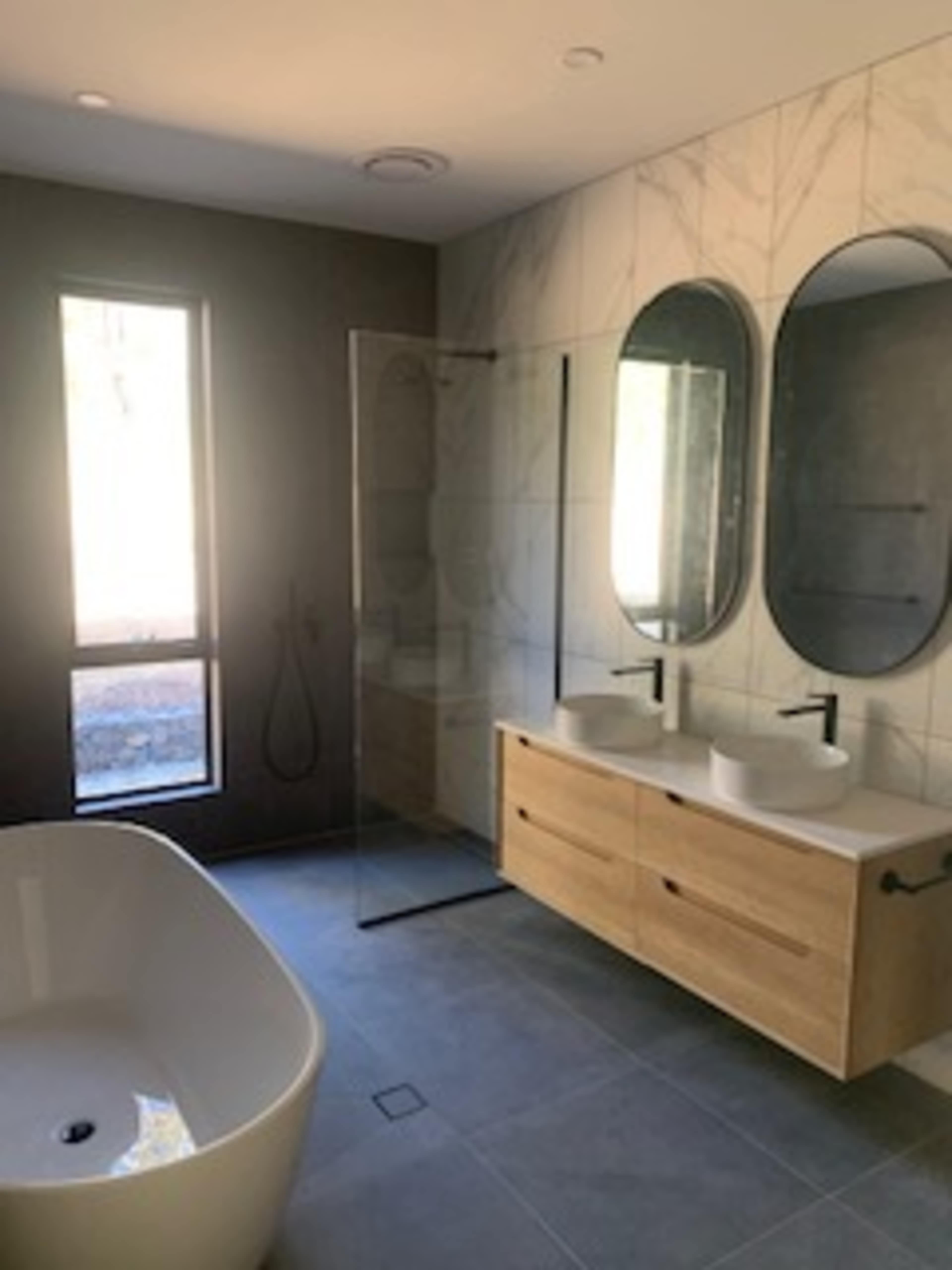 Contemporary Minimalist style house Image in Bell, Bell, NSW