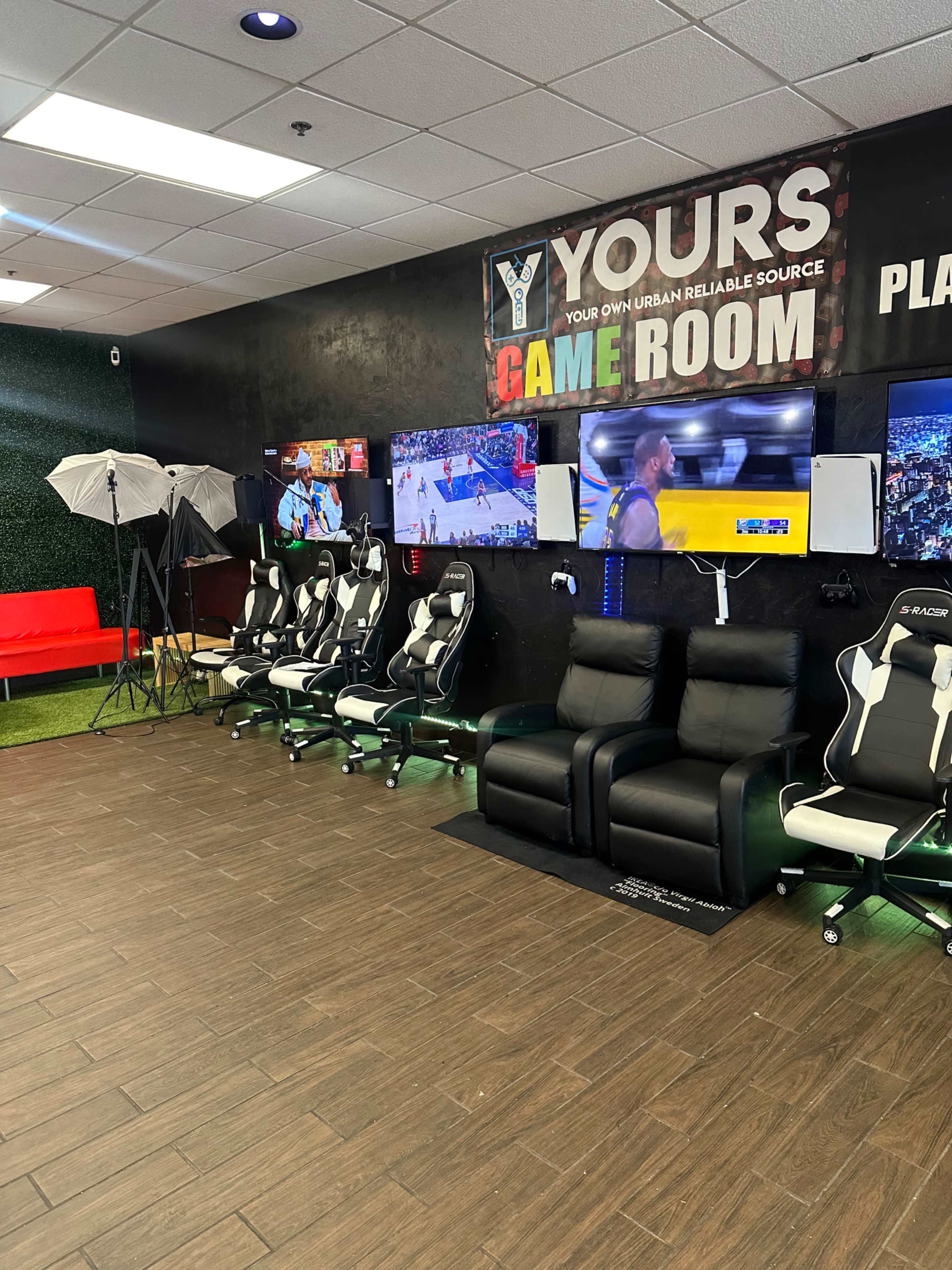 YoursGameRoom Image in Proviso Township, Maywood, IL