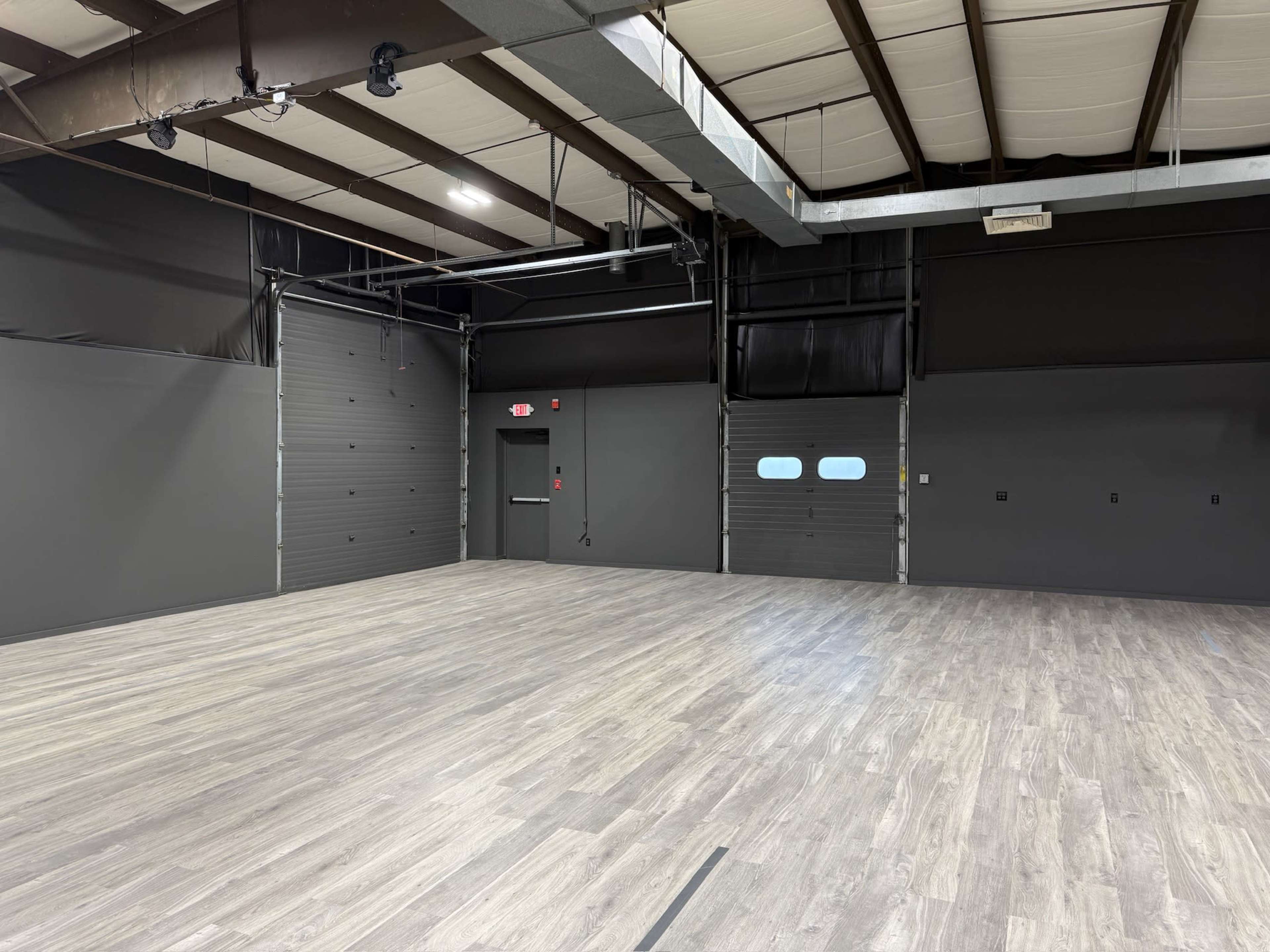 Warehouse-Style Creative Arts Space - EVENTS AND GATHERINGS Image in Pawtucket, Pawtucket, RI