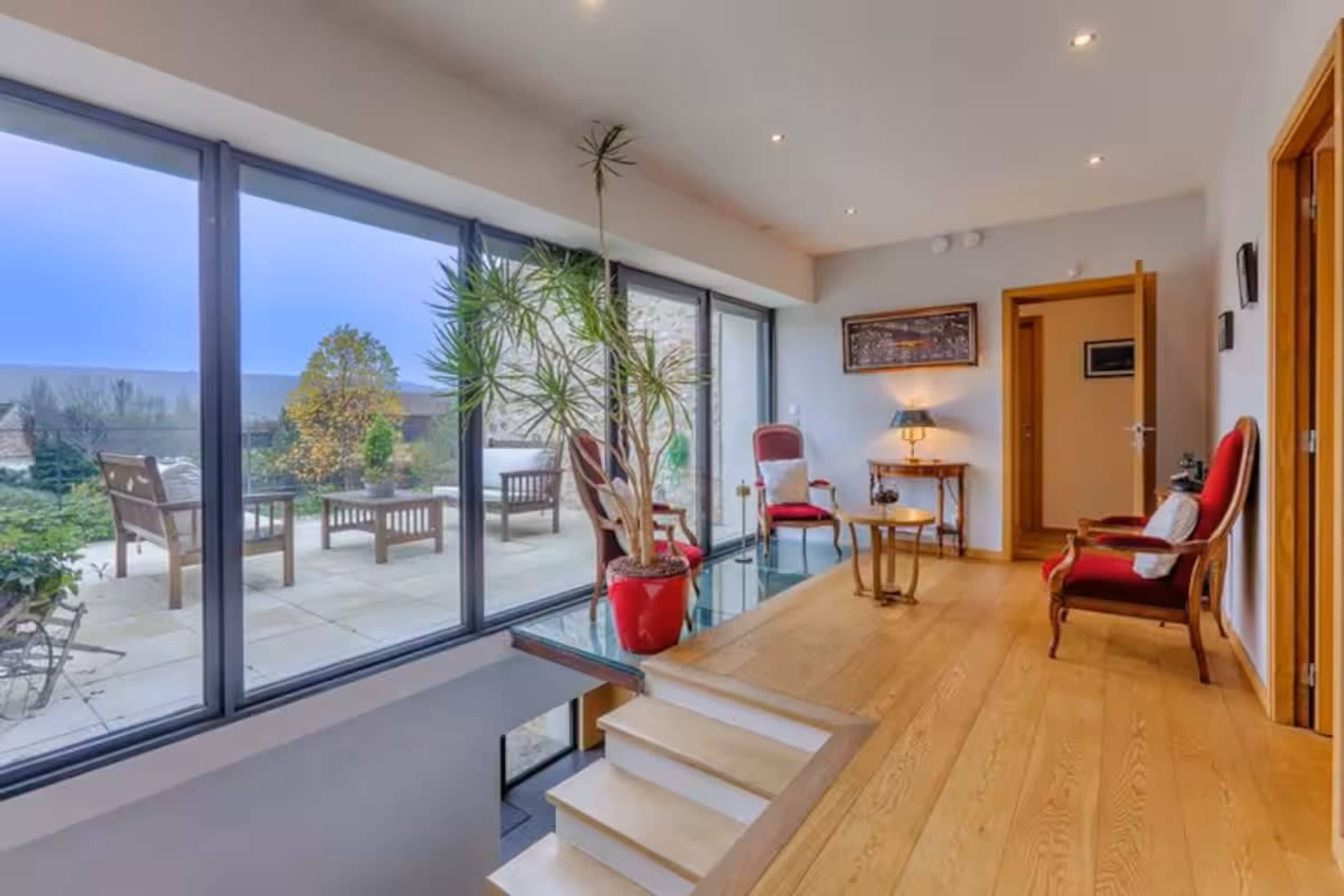 Villa luxe vallée de chevreuse Image in , CHEVREUSE