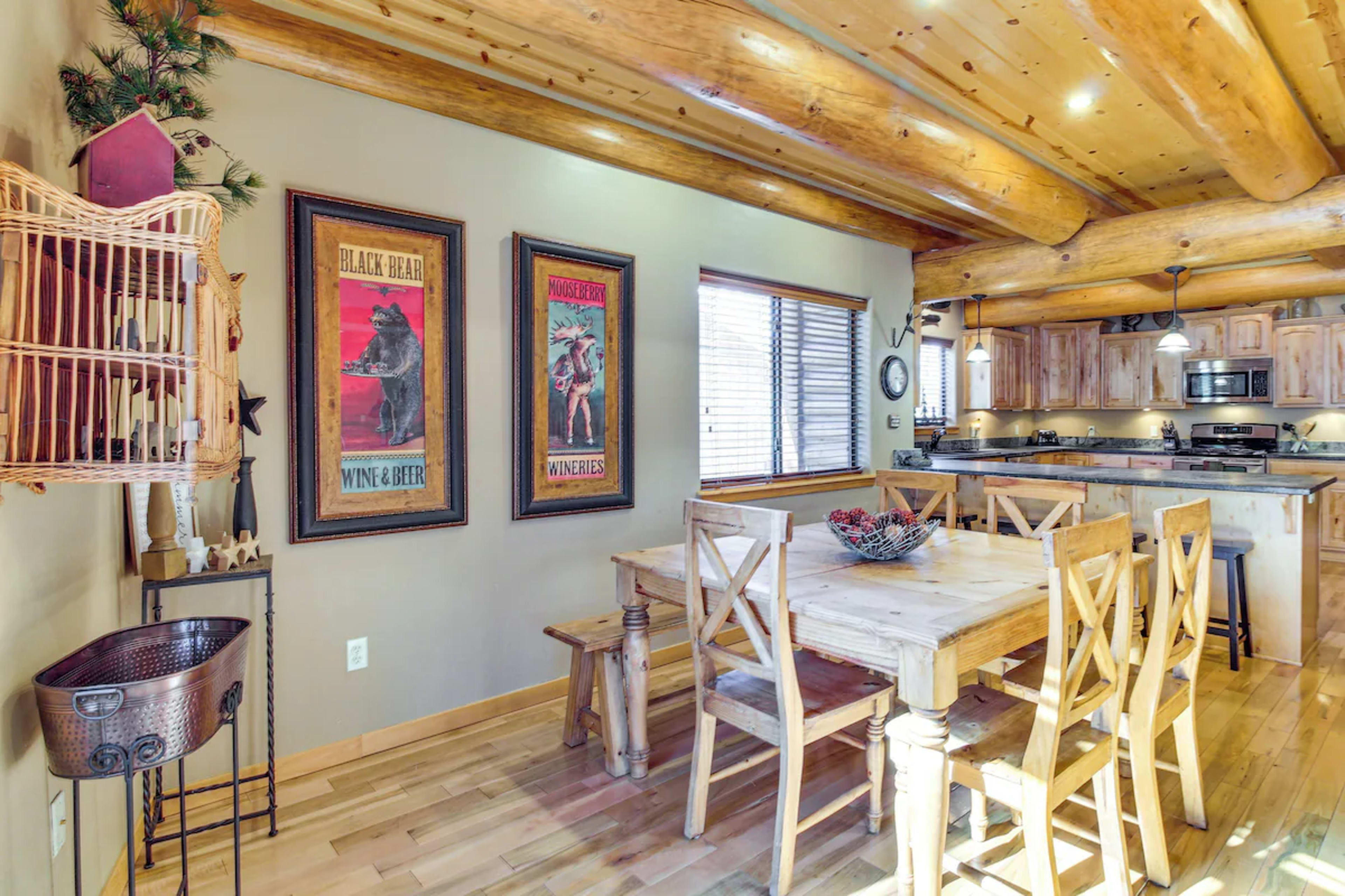 Rustic Cozy Cabin Image in Show Low, Show Low, AZ