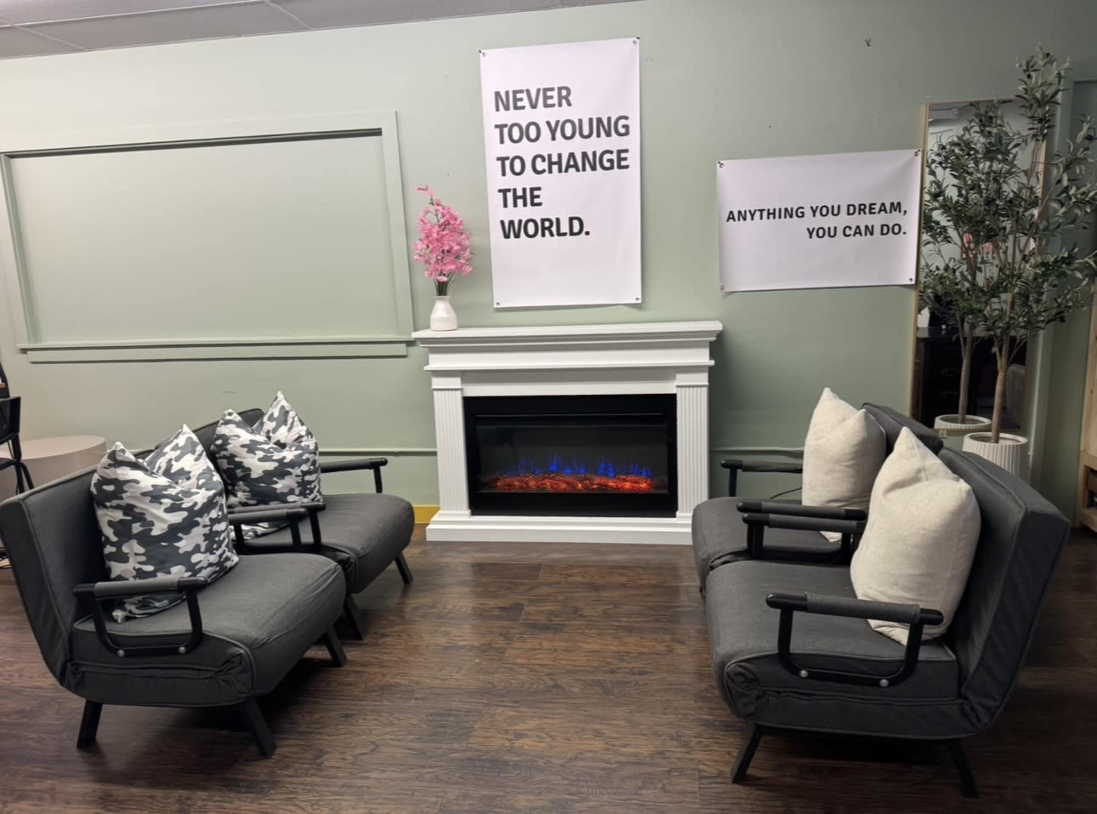 Holistic Sanctuary & Wellness Flex Space in Auburn Gresham Image in Ashburn, Chicago, IL