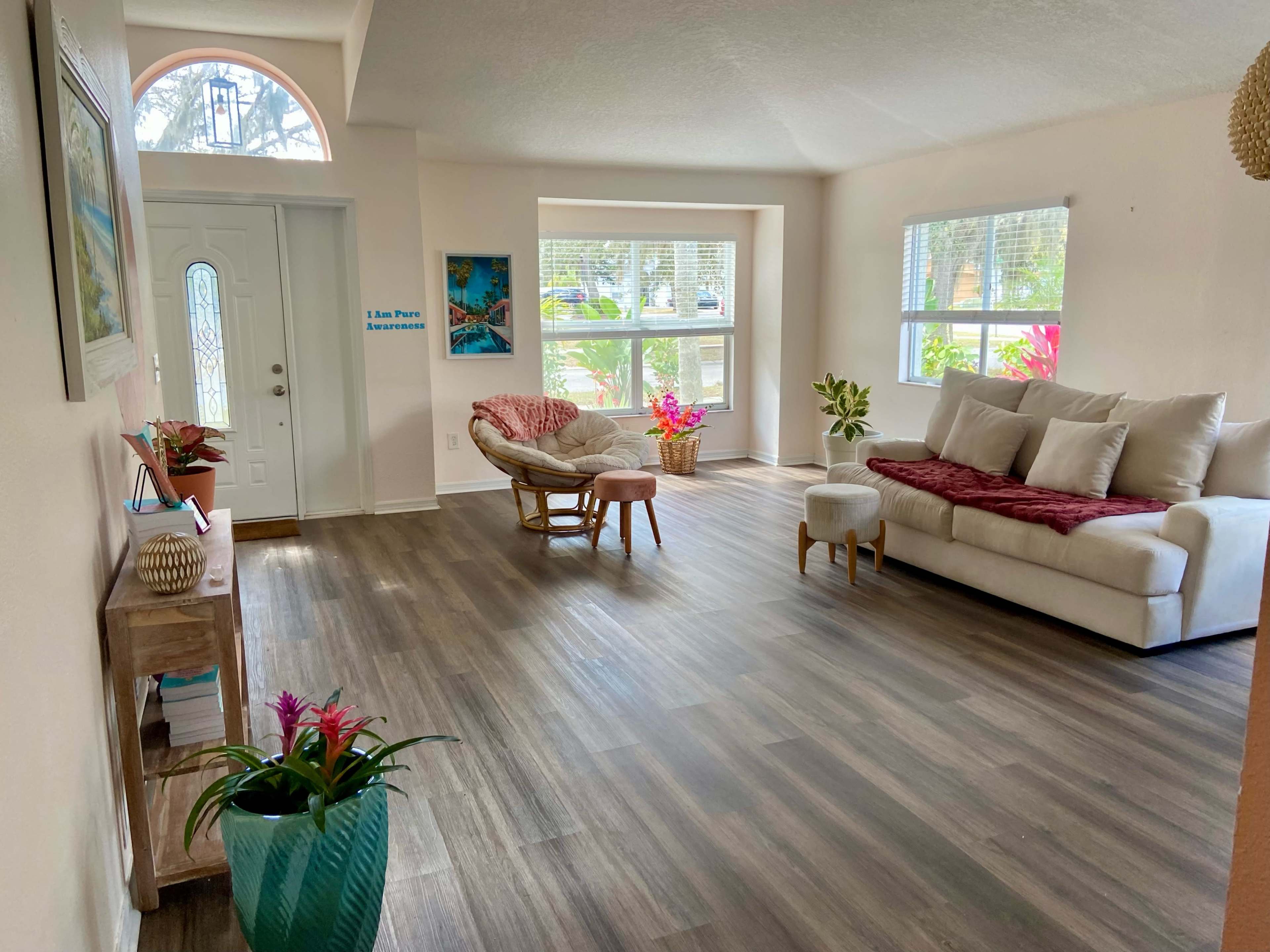 Tranquil Retreat Home Overlooking Nature Image in Valrico, Valrico, FL