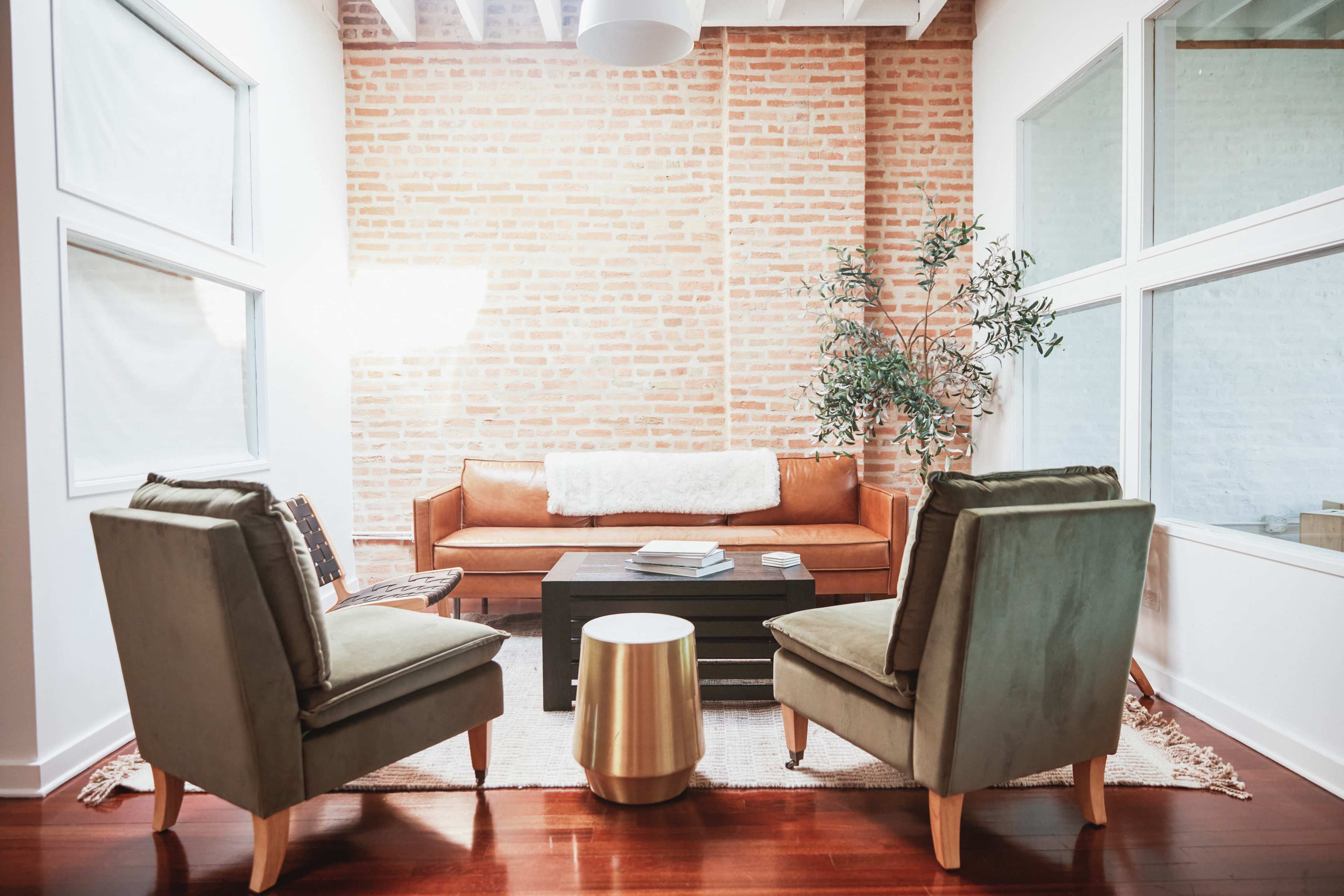 Chic Comfort: Your Premier Cozy Meeting Space in Downtown Naperville Image in Downtown, Naperville, IL