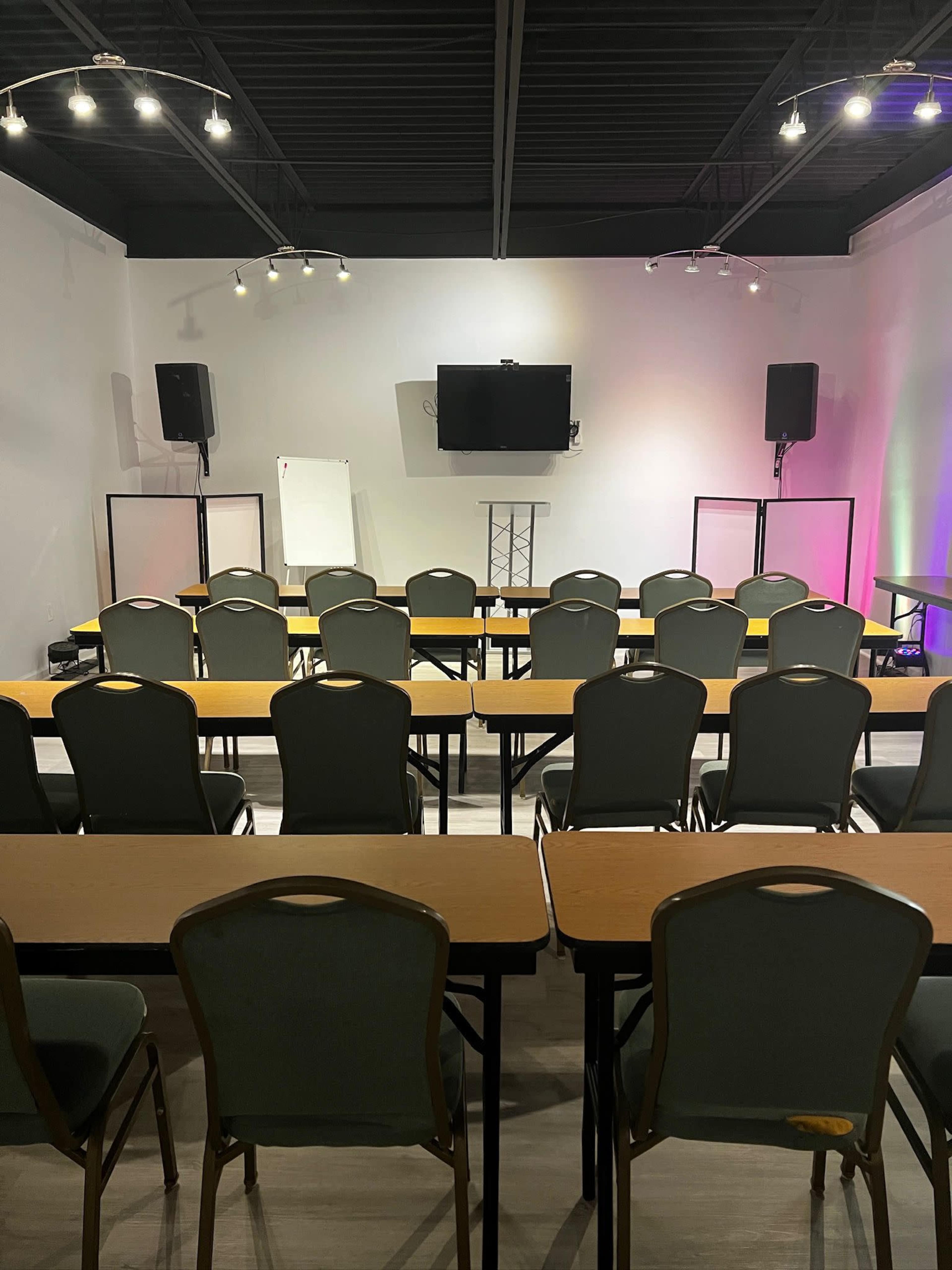 Industrial space perfect for small gatherings (Birthday parties, baby showers, meetings, receptions, etc.) Image in Denbigh, Newport News, VA