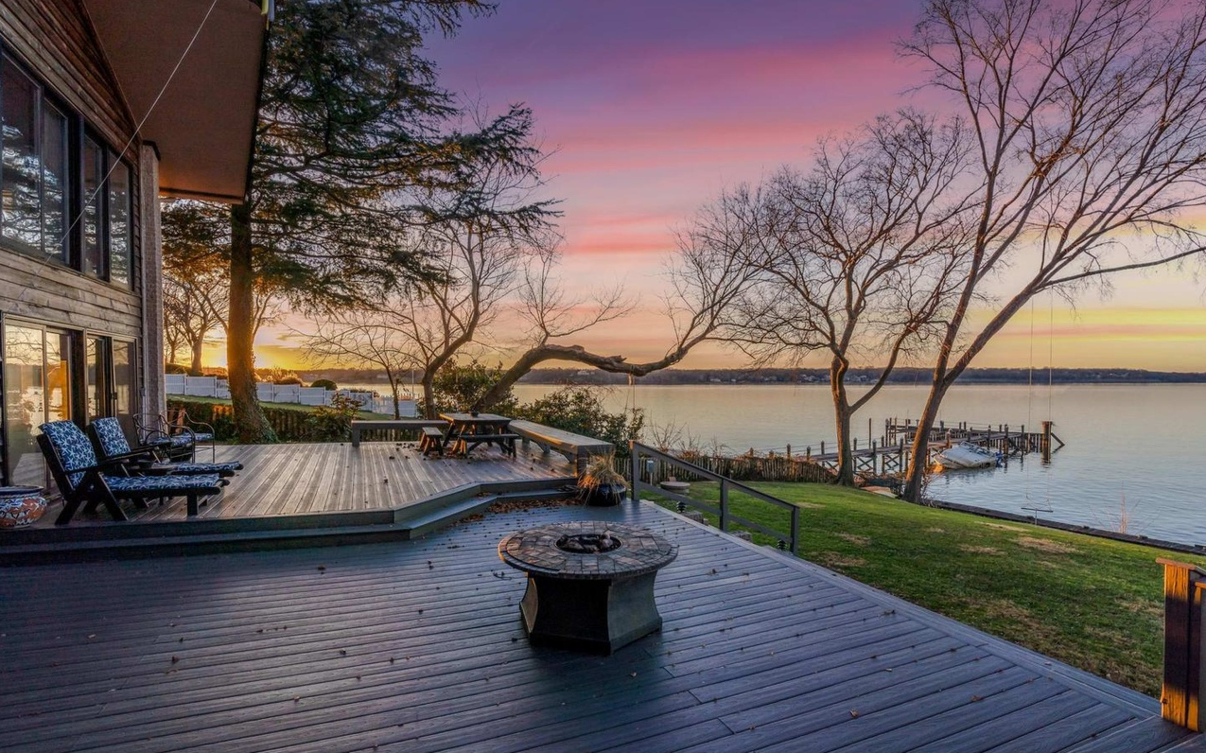 Beautiful Waterfront Property Overlooking the Potomac River Image in Fort Washington, Ft Washington, MD