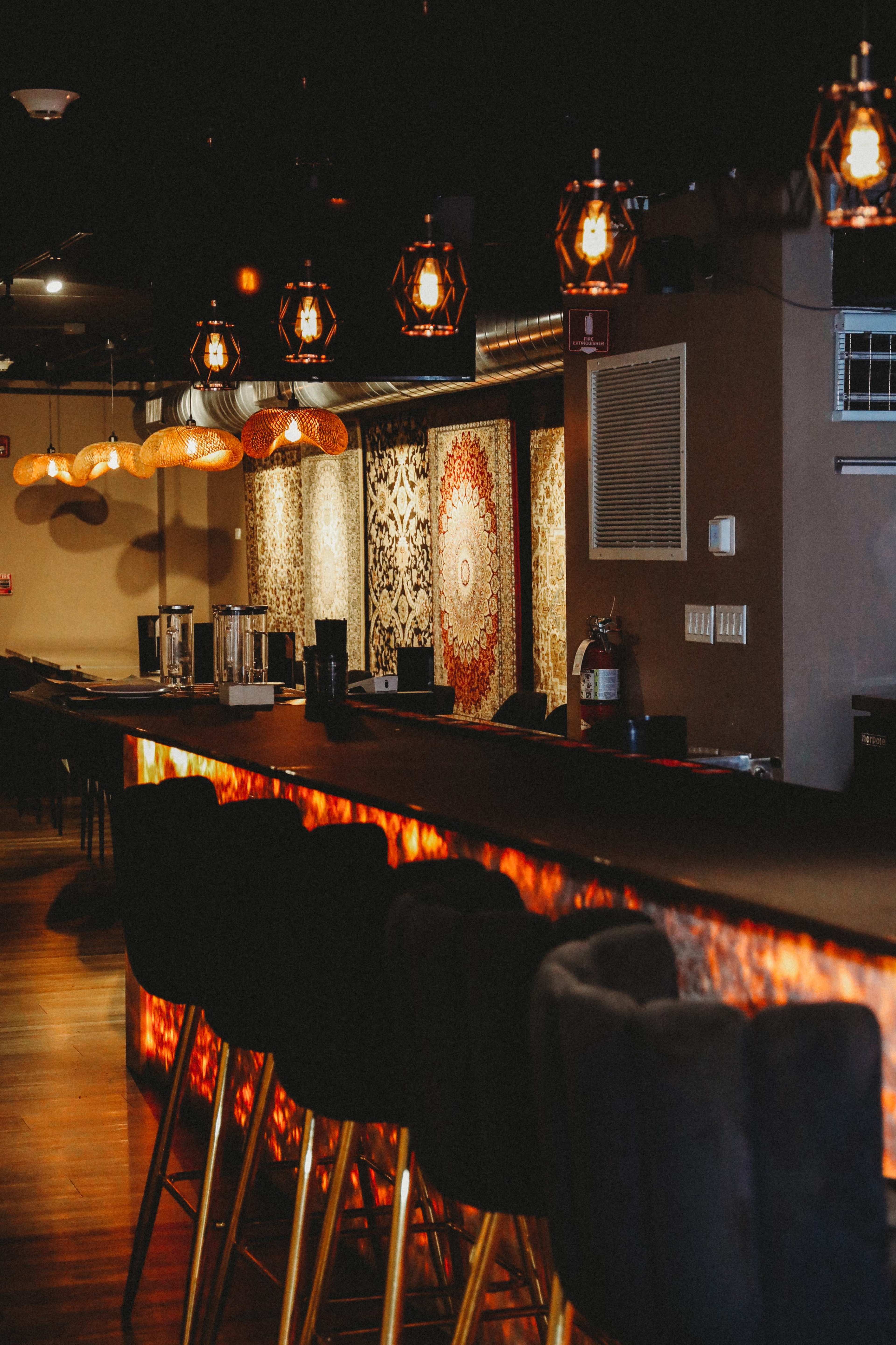 Cozy Modern Downtown Venue with Elegant Vibes Image in Libertyville Township, Libertyville, IL