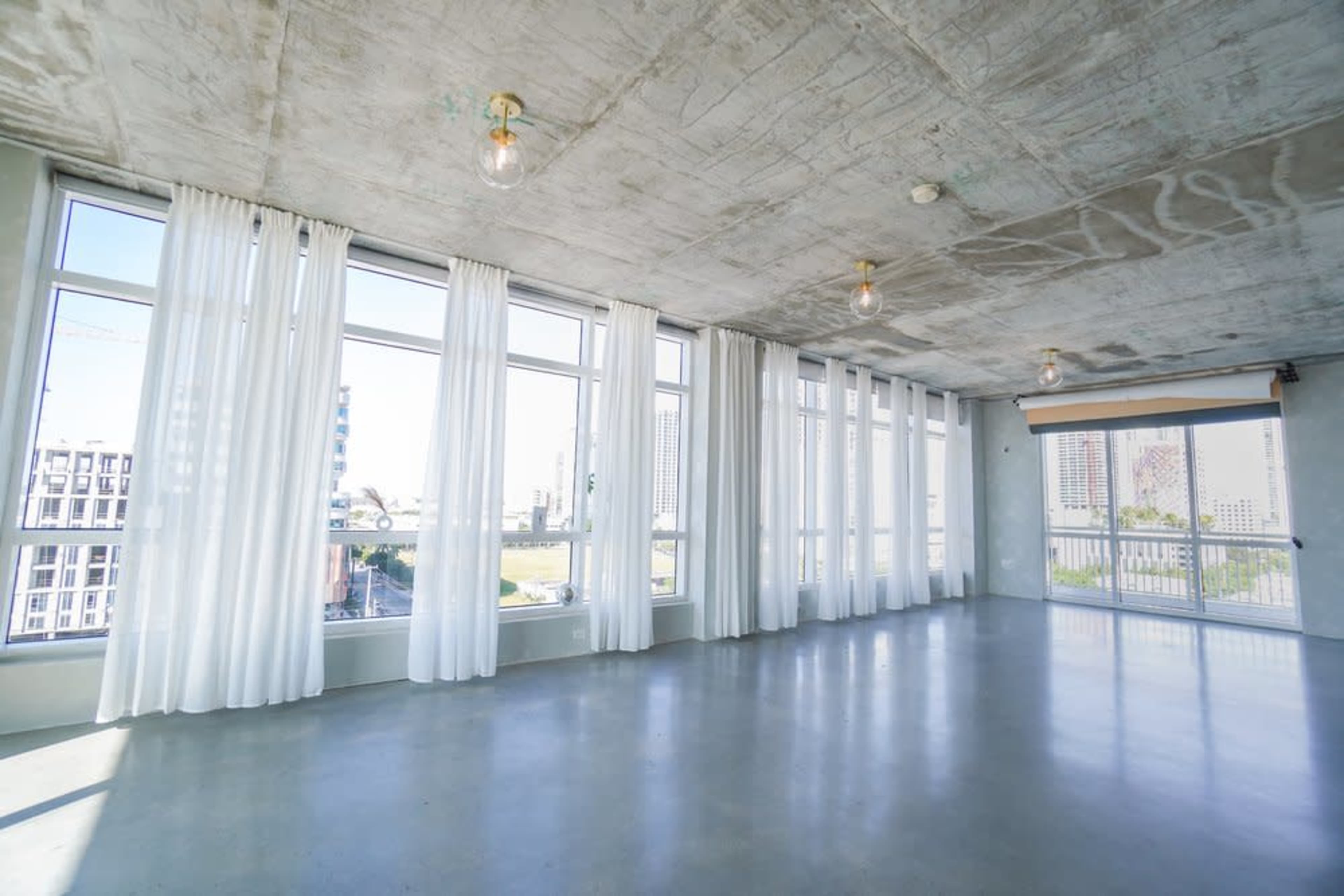 Wynwood Studio Loft North/East/West View Image in Wynwood, Miami, FL