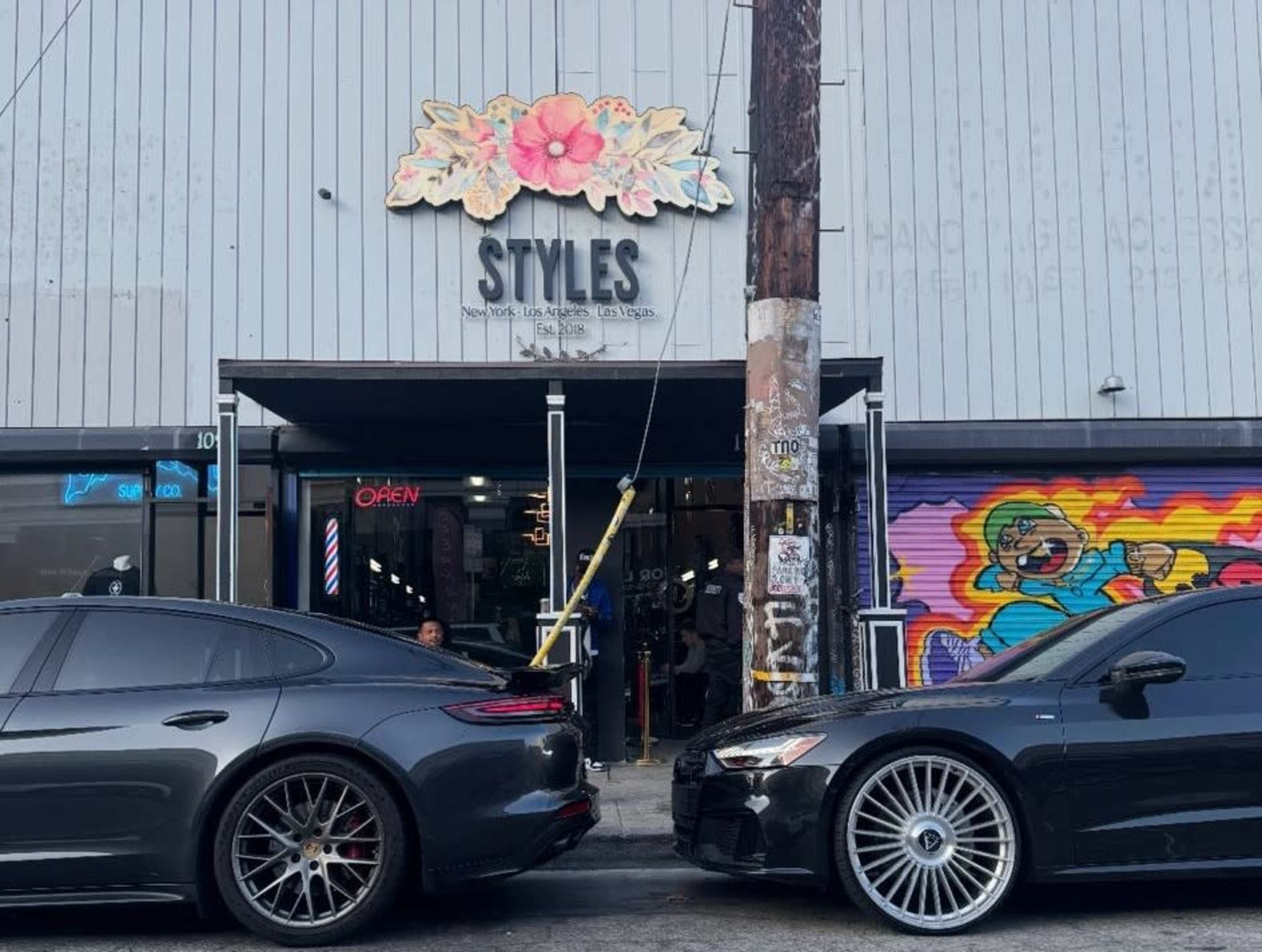 Stylish Barbershop Studio with Creative Atmosphere, LA Fashion District Image in Central LA, Los Angeles, CA