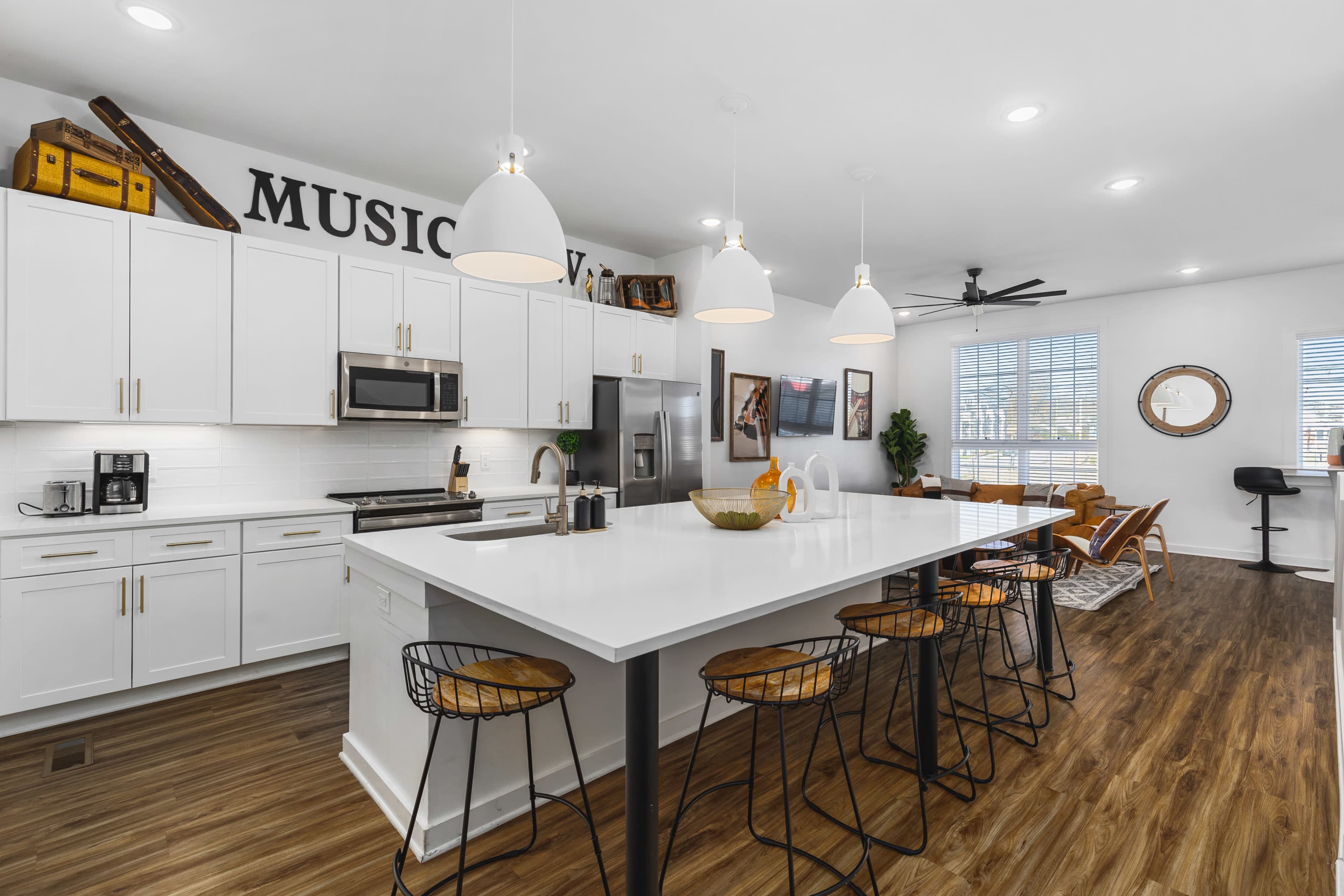 Rooftop Deck, Patio & Garage - Walk to Restaurants Image in East Nashville, Nashville, TN