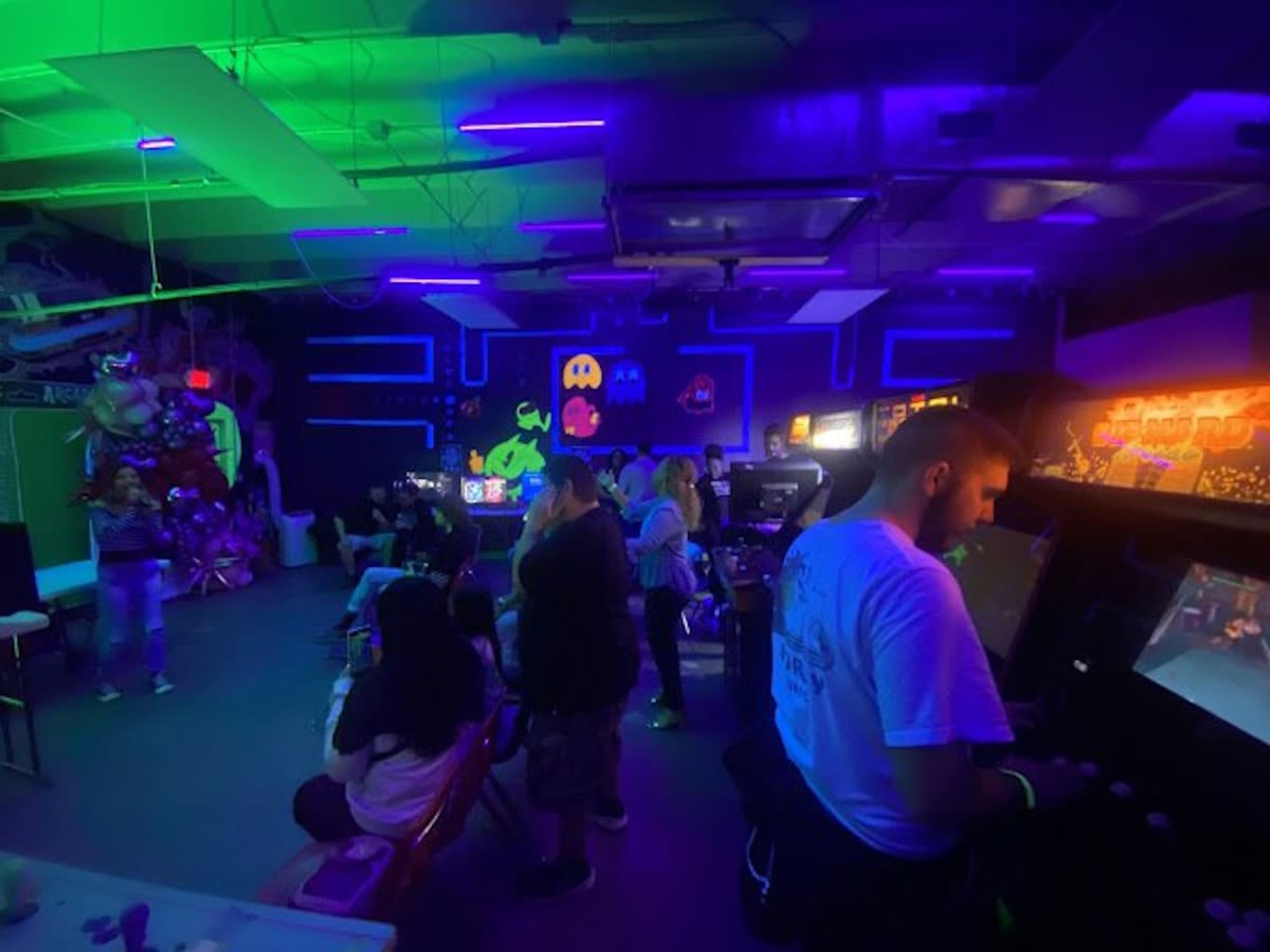 Retro Entertainment Venue for Music / Shows Image in Margate, Margate, FL