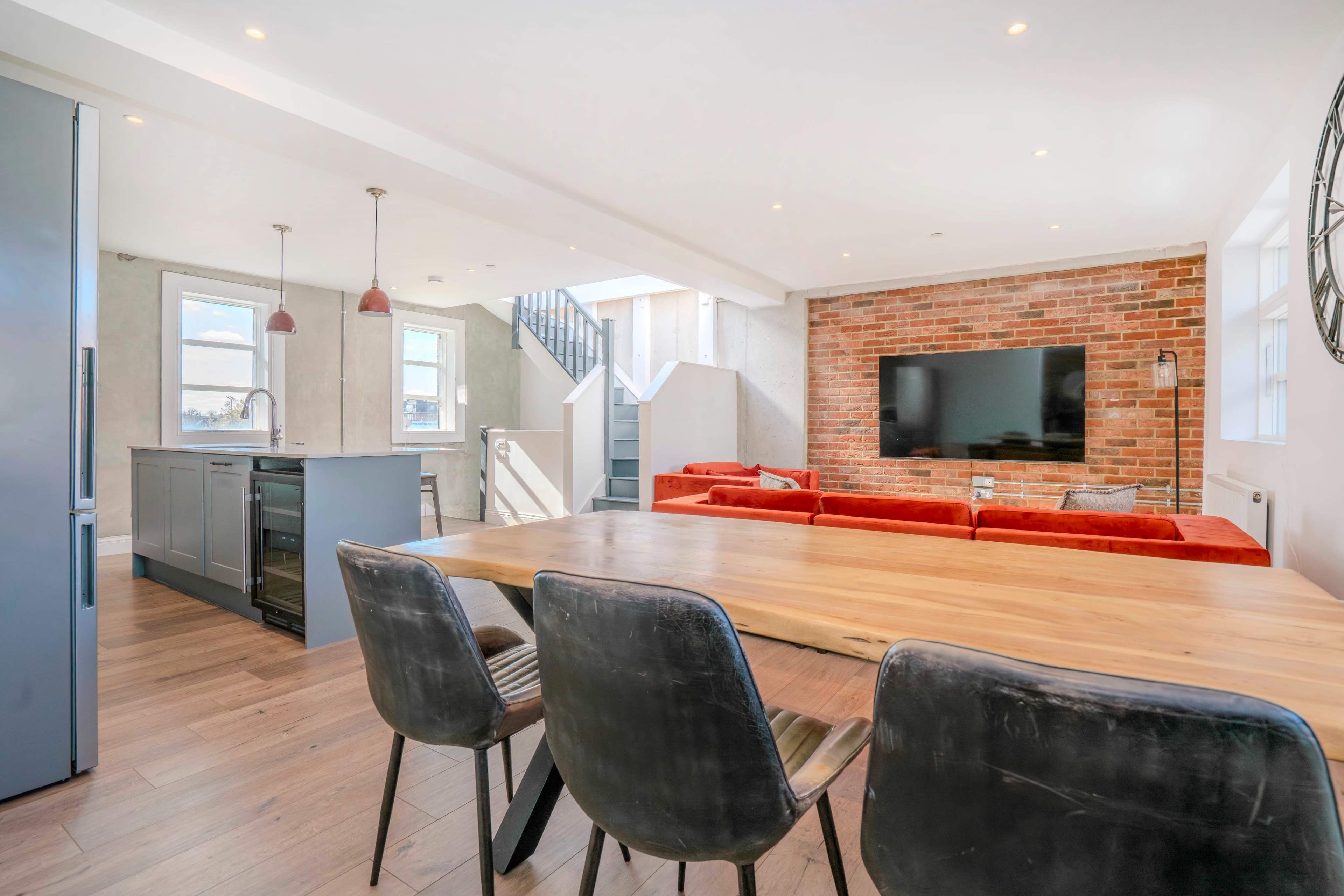 Luxury Wimbledon Townhouse with Roof Terrace for Shoots & Events Image in Wimbledon, London, ENG