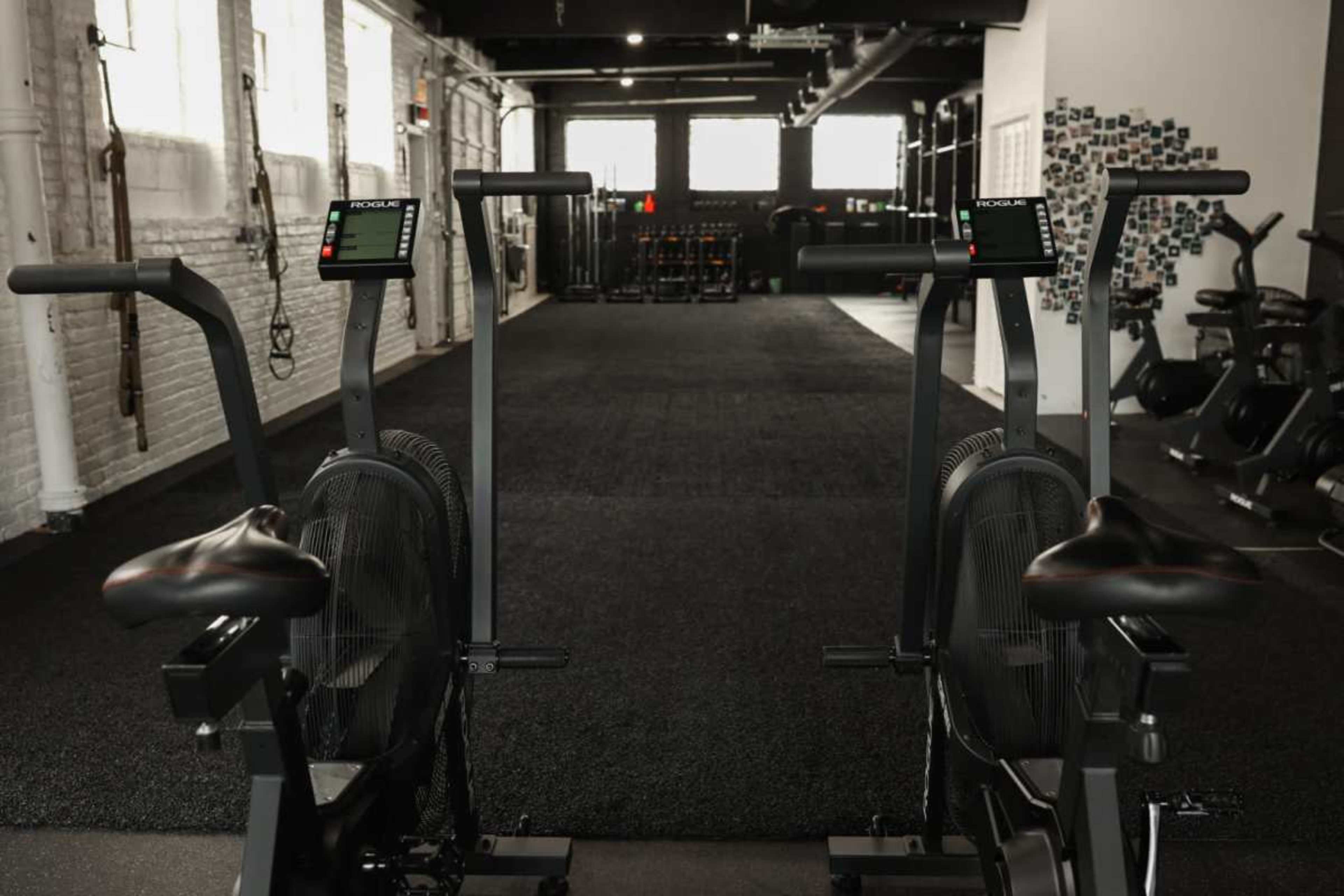 The Garage Chicago Gym Image in West Town, Chicago, IL