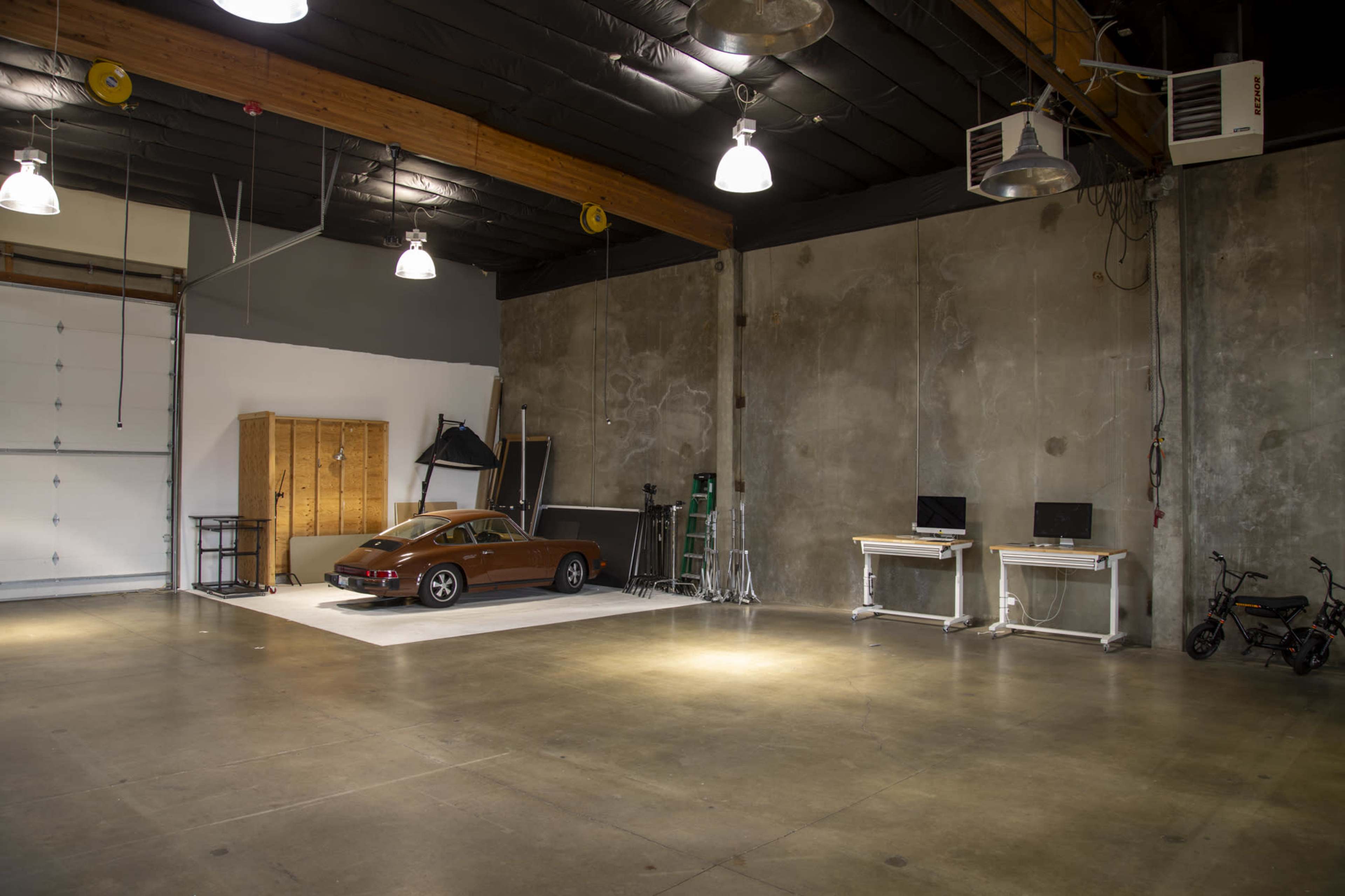 Refined Eastside Warehouse Space close to Microsoft Image in Sammamish Valley, Redmond, WA