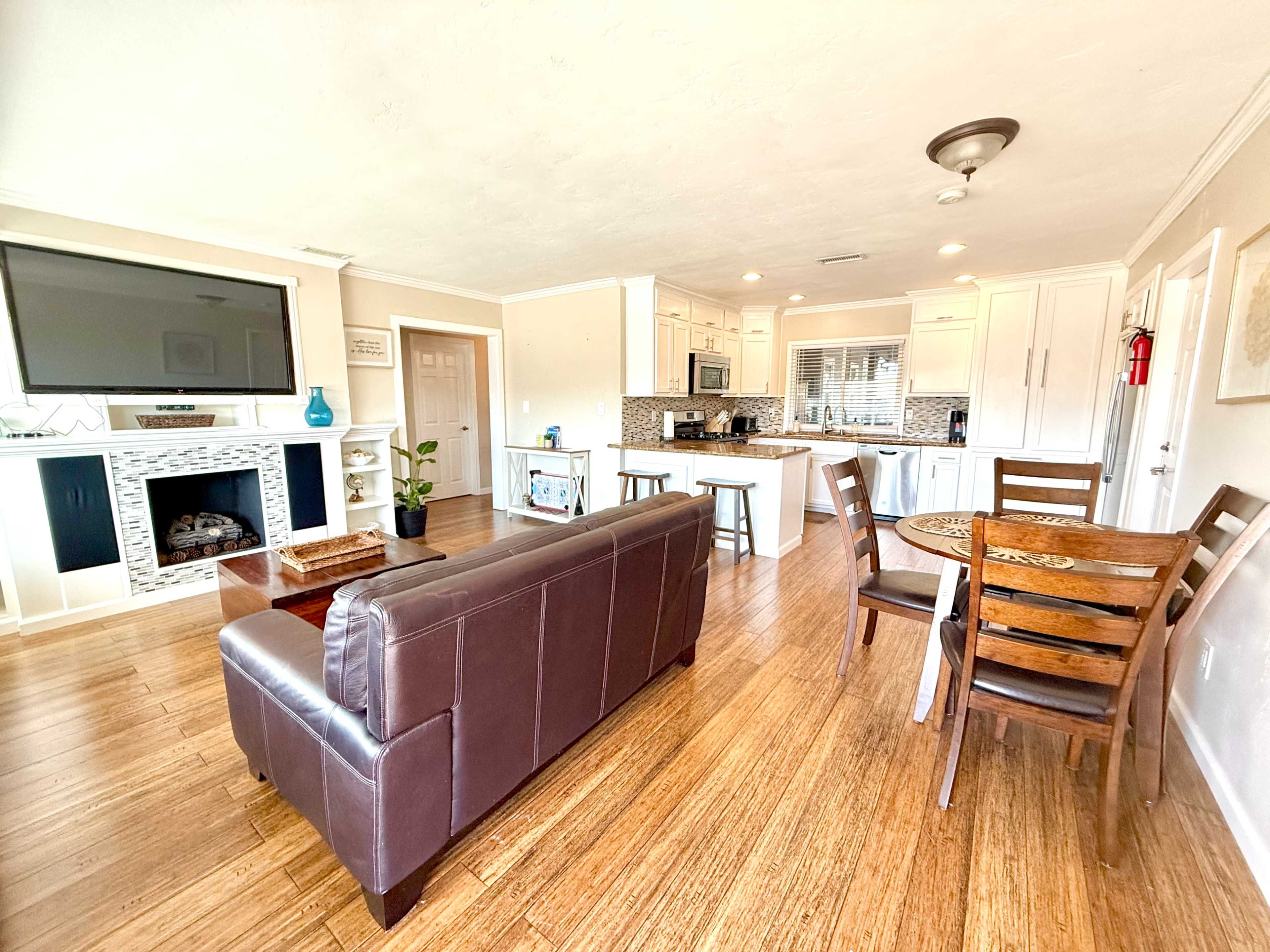 The Coastal Comfort Retreat Image in Rolando Park, San Deigo, CA