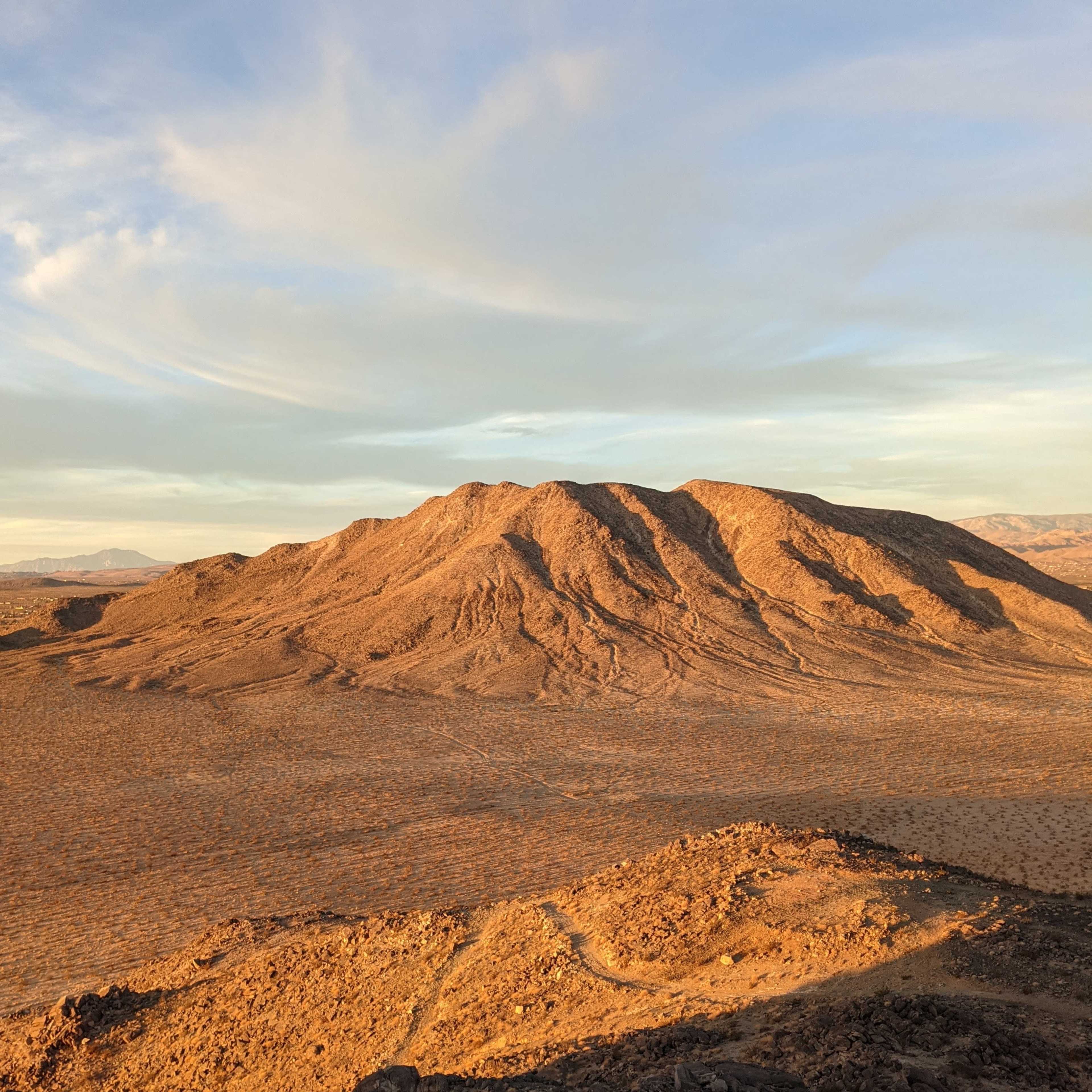 Estate on the Edge of the Earth Image in , Landers, CA