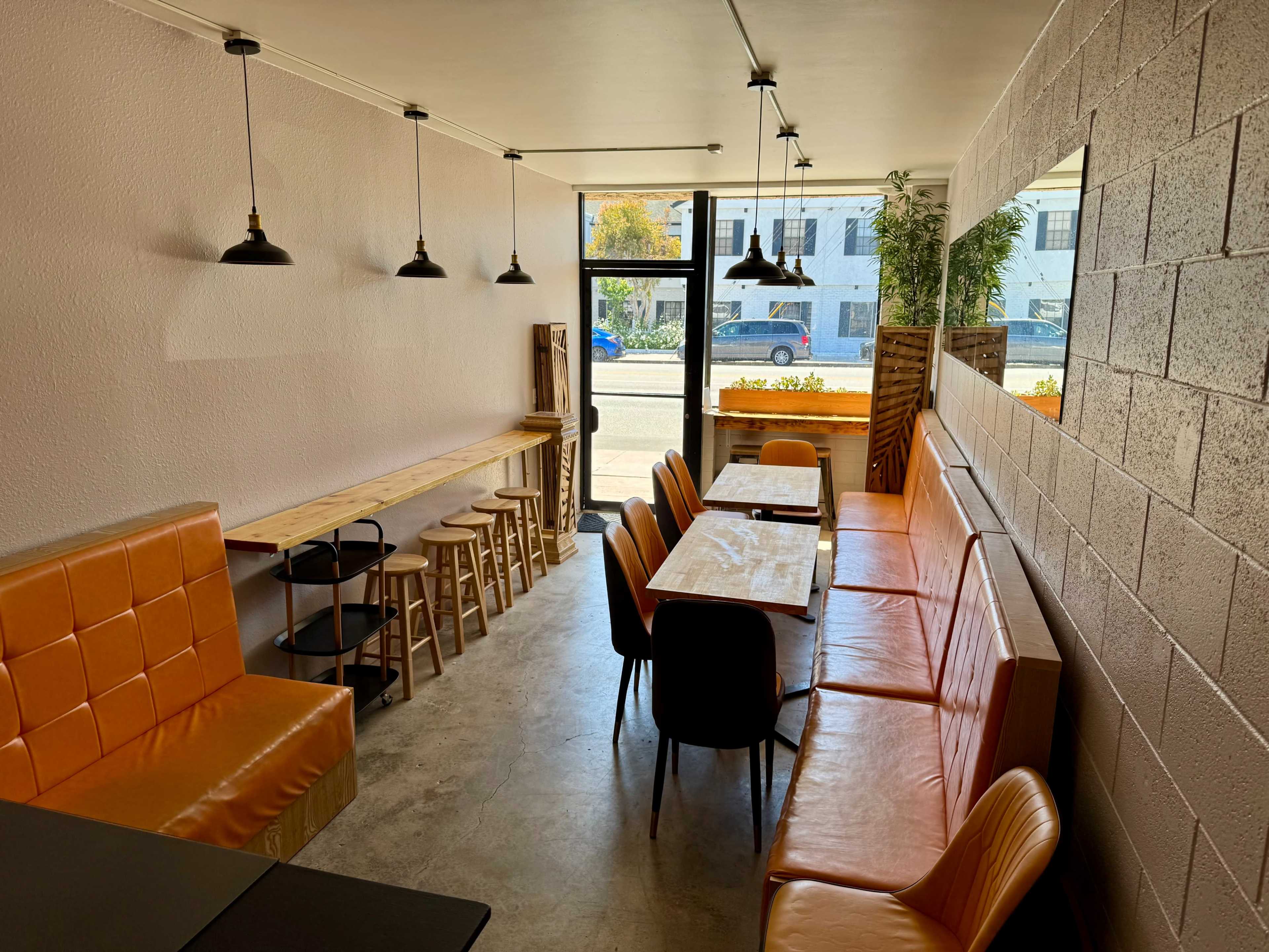 Coffee Shop/Restaurant Image in Mar Vista, Los Angeles, CA
