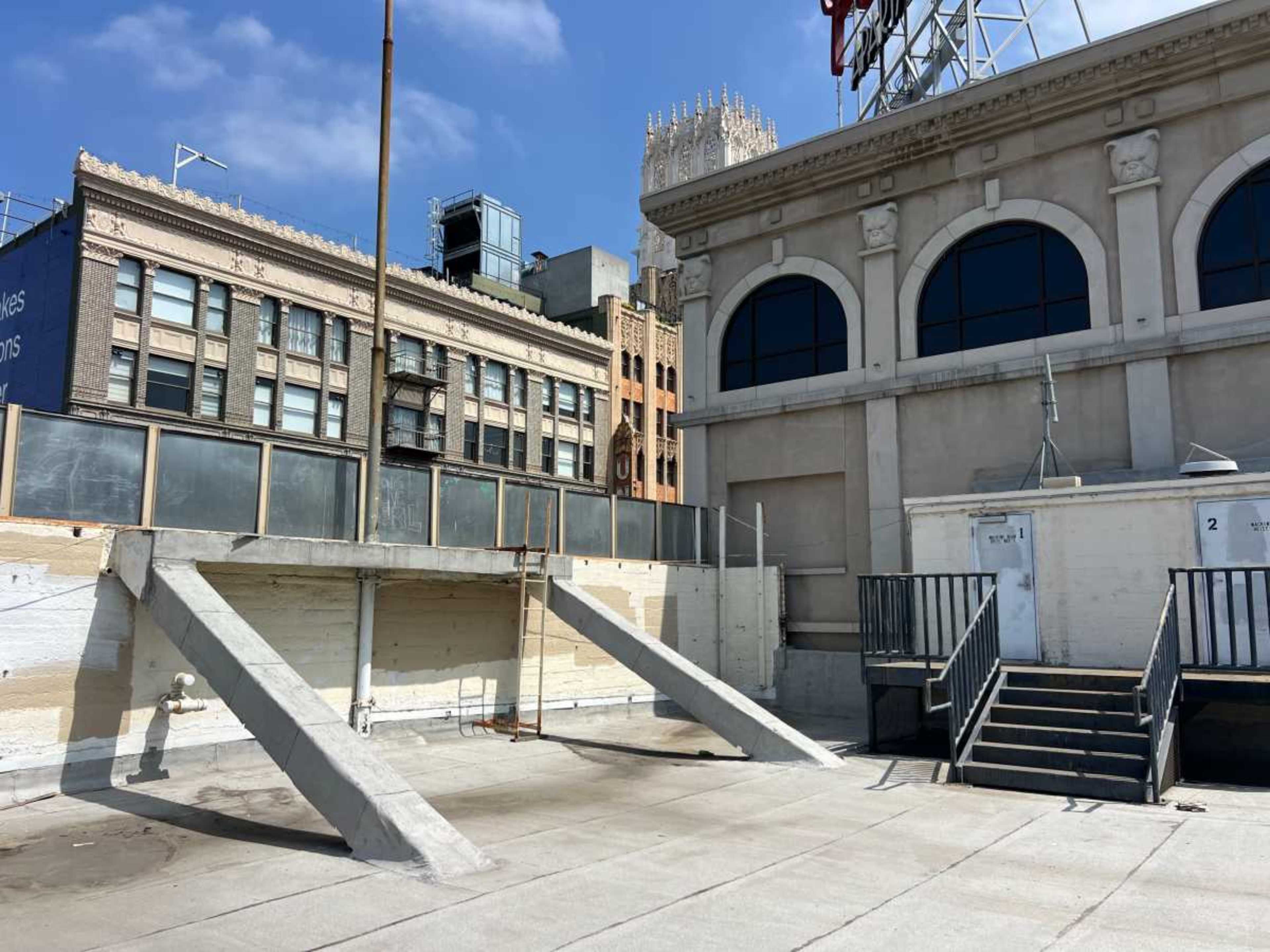 Penthouse Loft with Rooftop in DTLA Theater District Image in Central LA, Los Angeles, CA