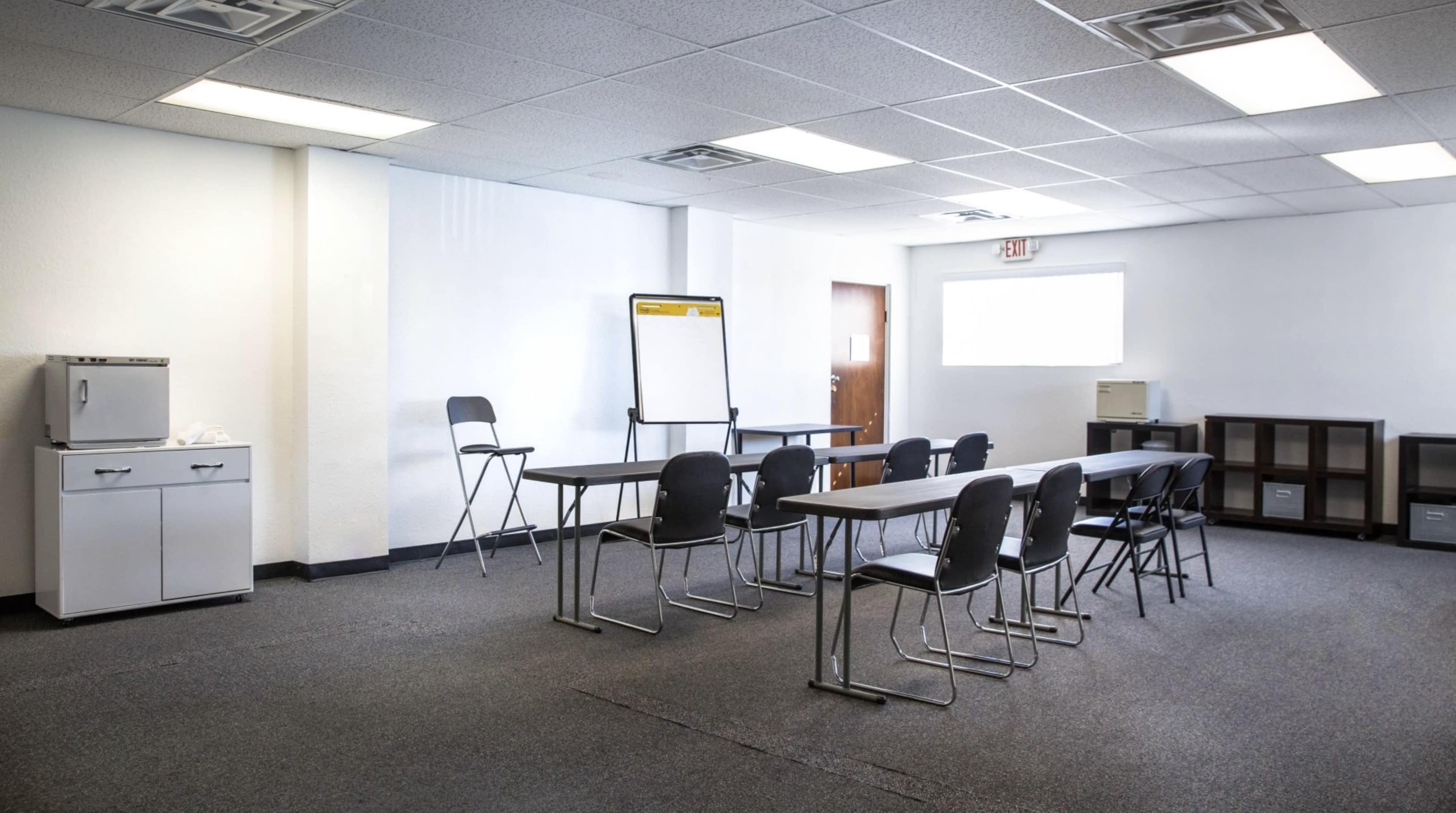 Urban Training and Classroom Space Image in Eiber, Lakewood, CO