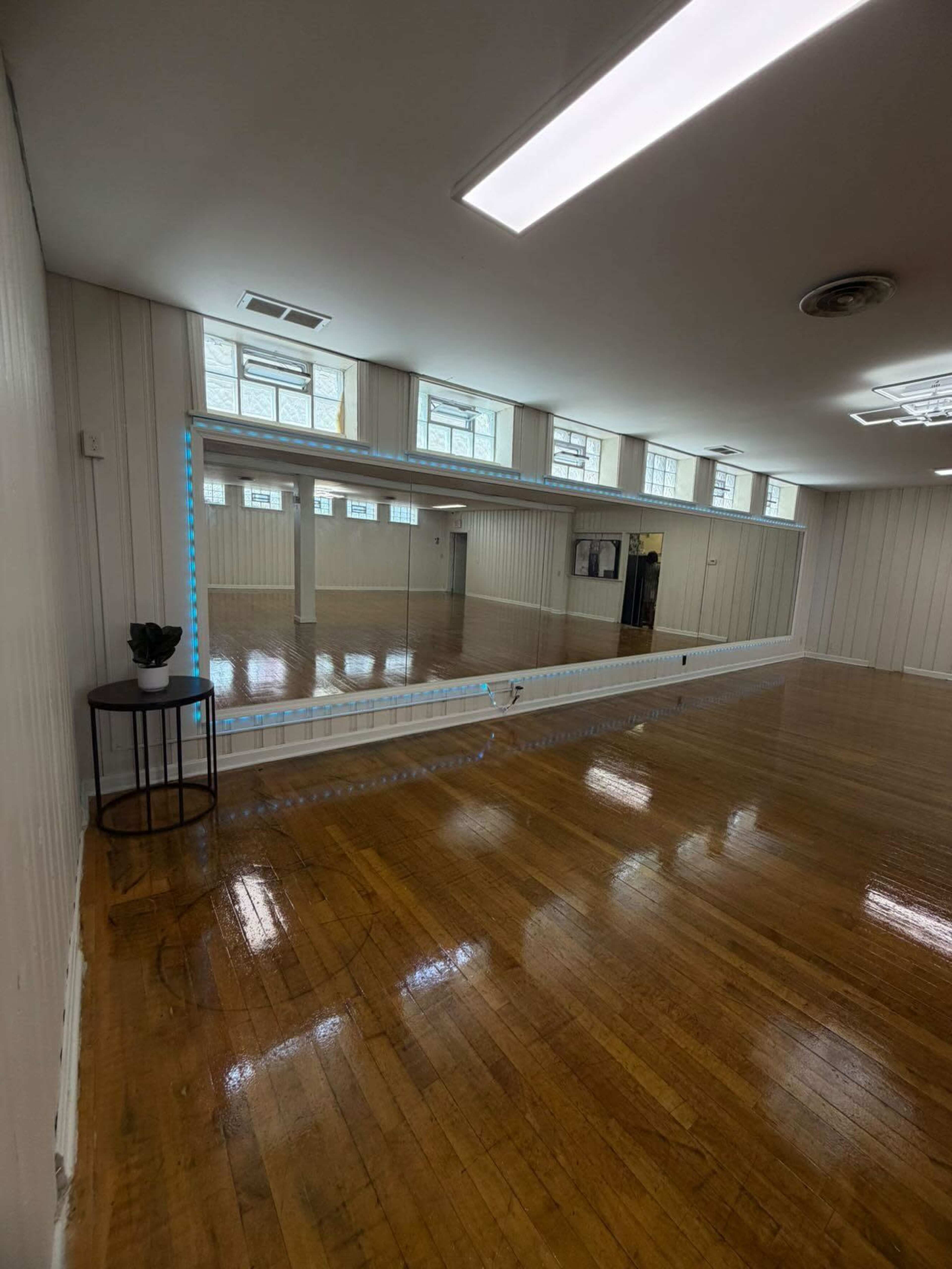 Intimate Dance Studio in South Euclid Image in South Euclid, South Euclid, OH