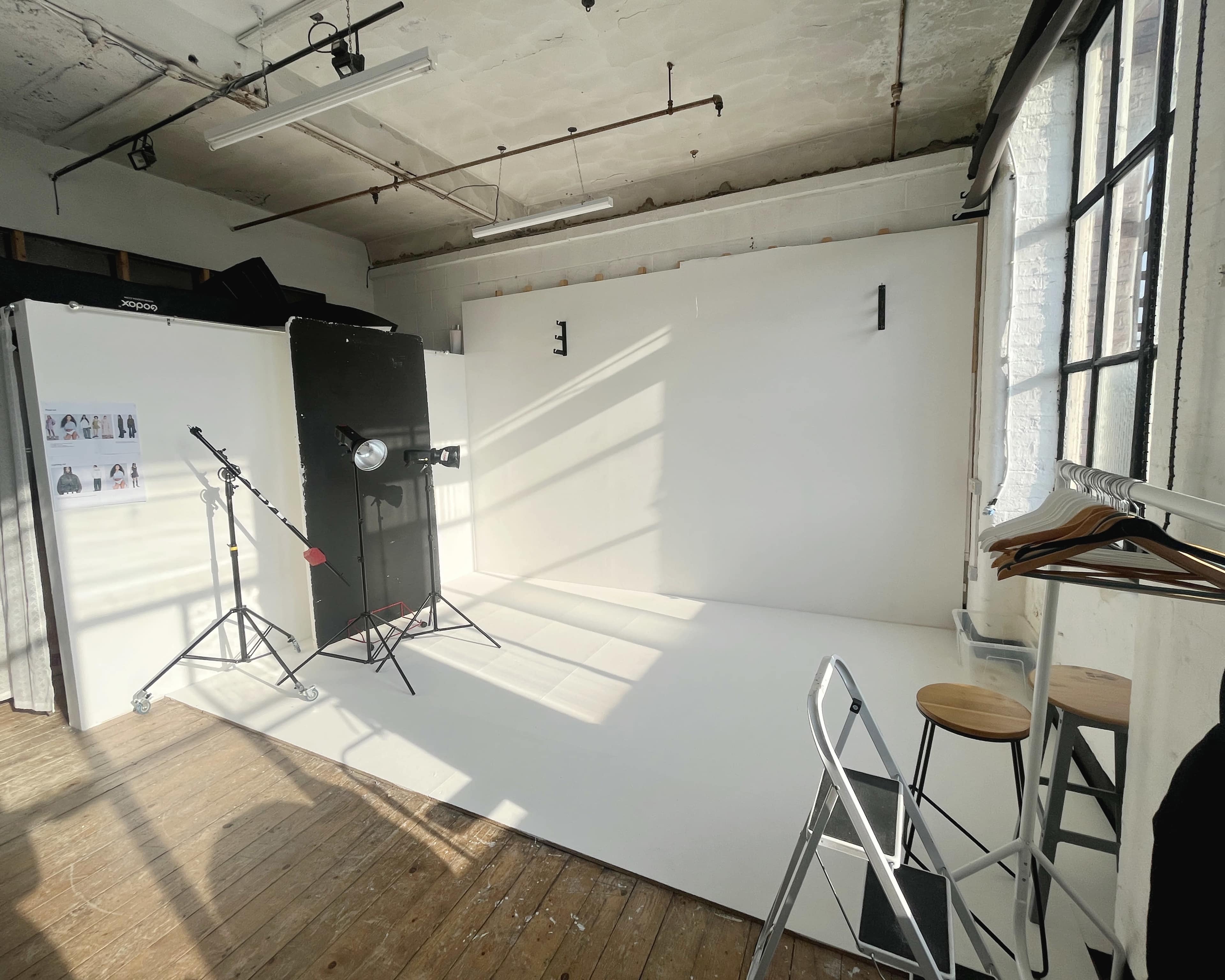 Radiant Natural Light and Flash Photography Studio, for photographers by photographers. Image in Stockport, Stockport, ENG