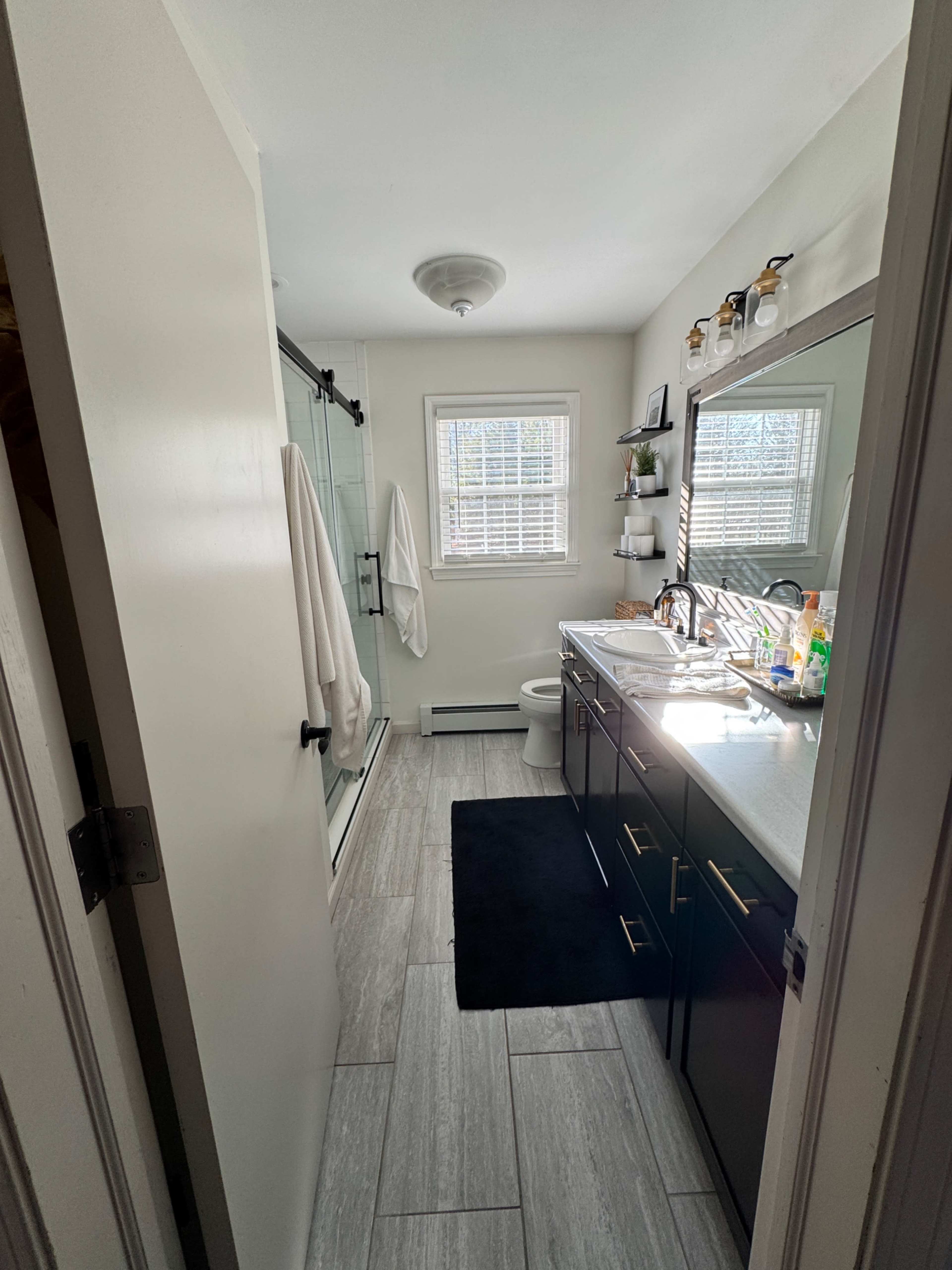 Mid century modern home Image in Windsor Locks, Windsor Locks, CT