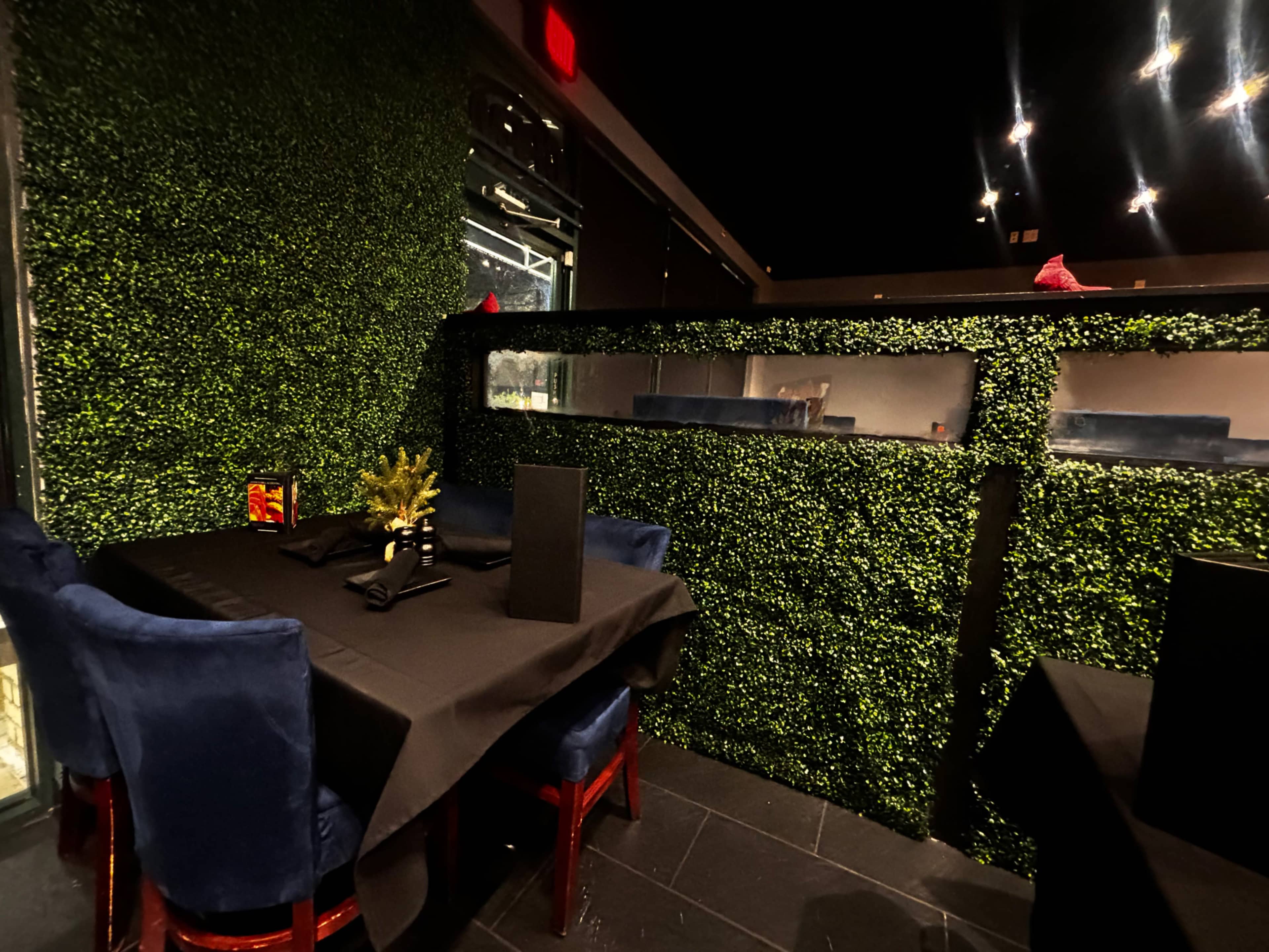 Urban Restaurant with a Full Bar Image in Johns Creek, Johns Creek, GA