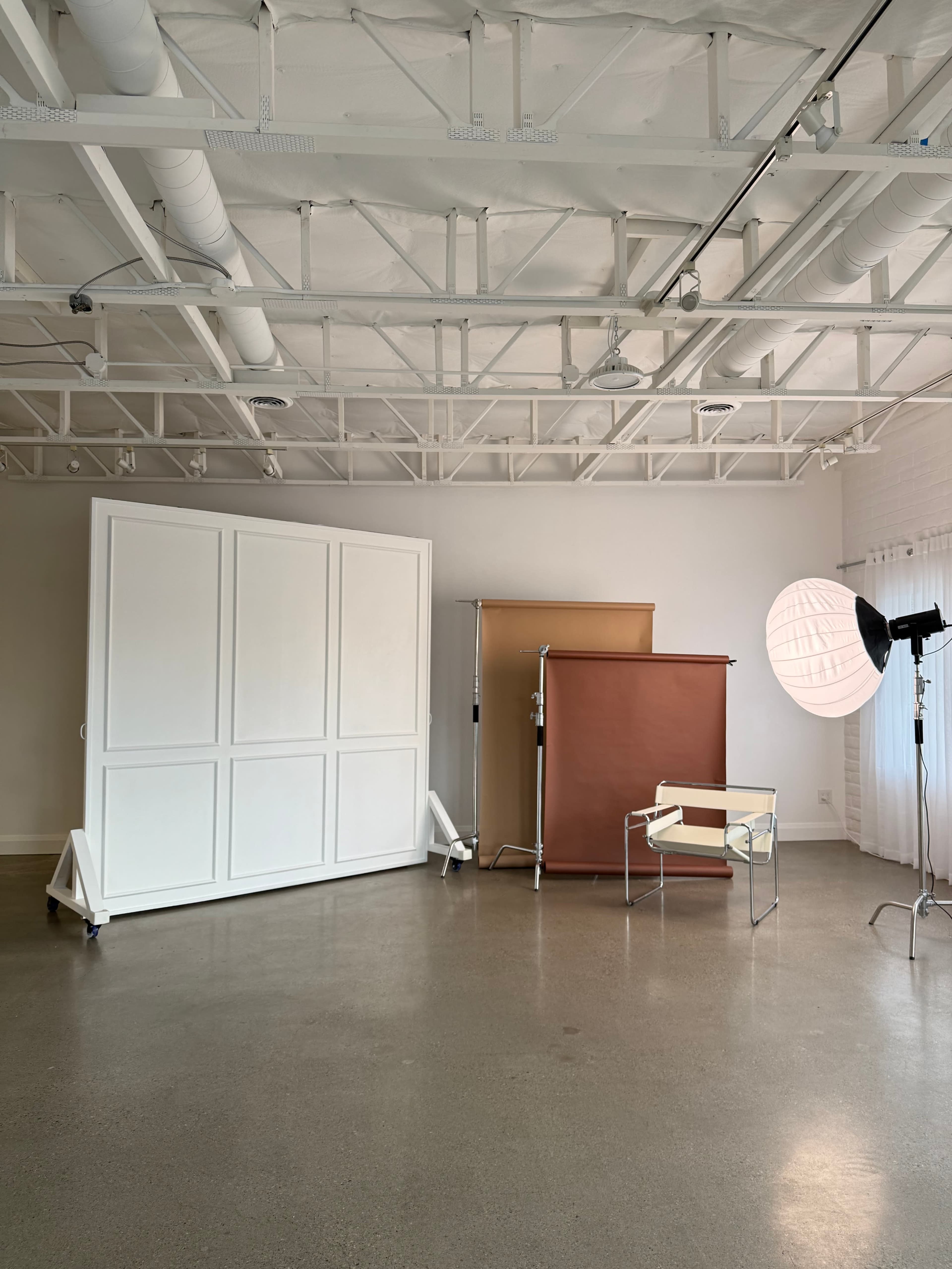 PHOTOSHOOT Industrial natural light photo and space rental in Holladay - Salt Lake City Image in Holladay, Holladay, UT