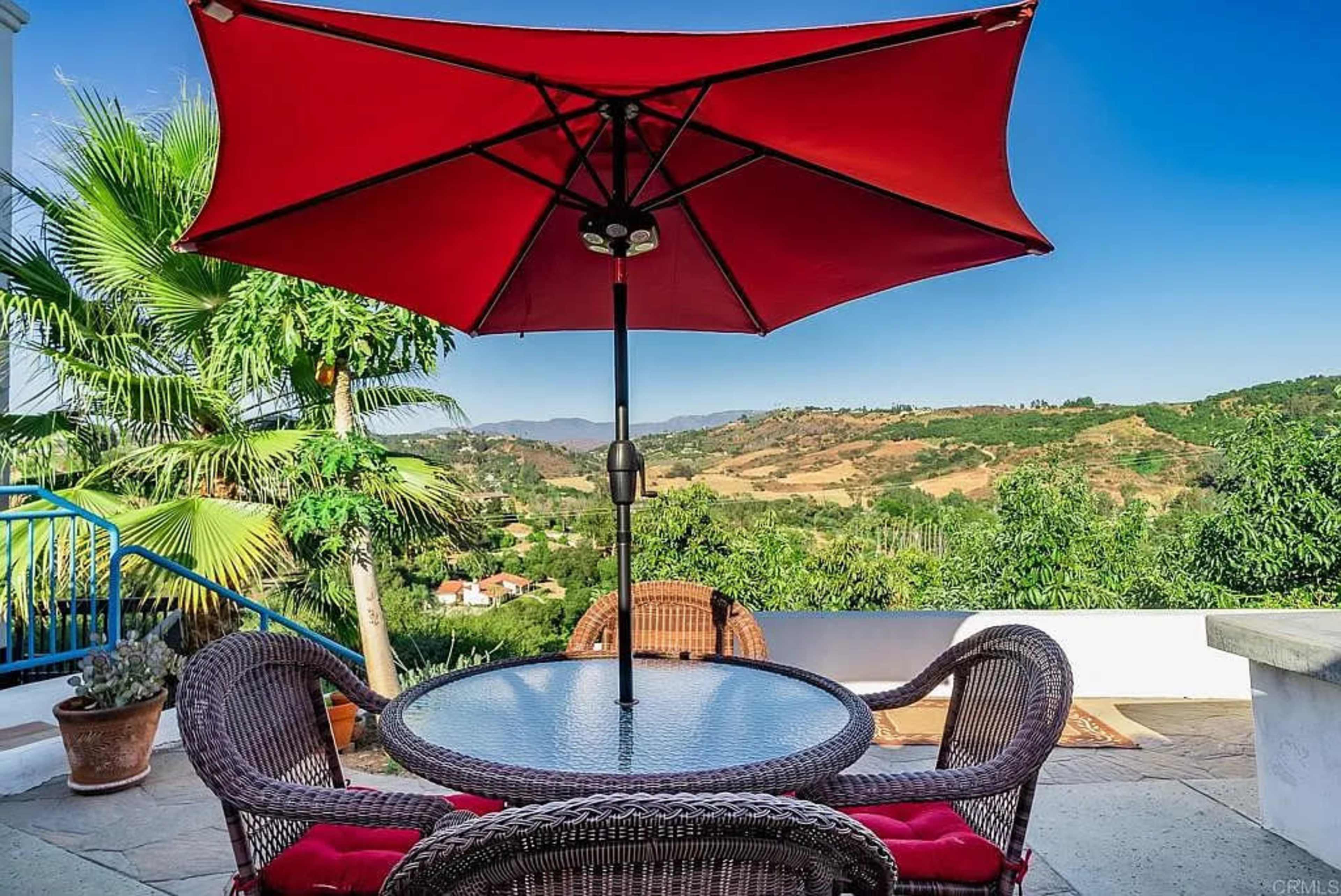Elegant Fallbrook Villa with Vineyard Views and Pool Overlooking Gird Valley Image in , Fallbrook, CA