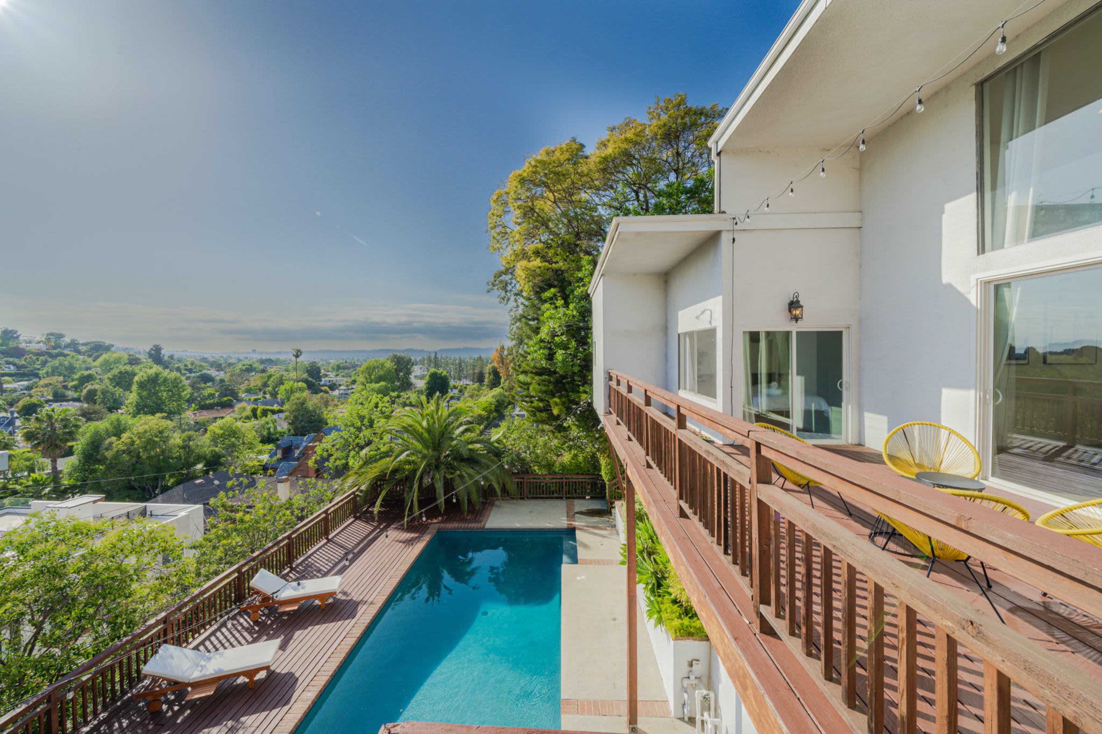 Stunning Views House in the Hills Image in Studio City, studio city, CA