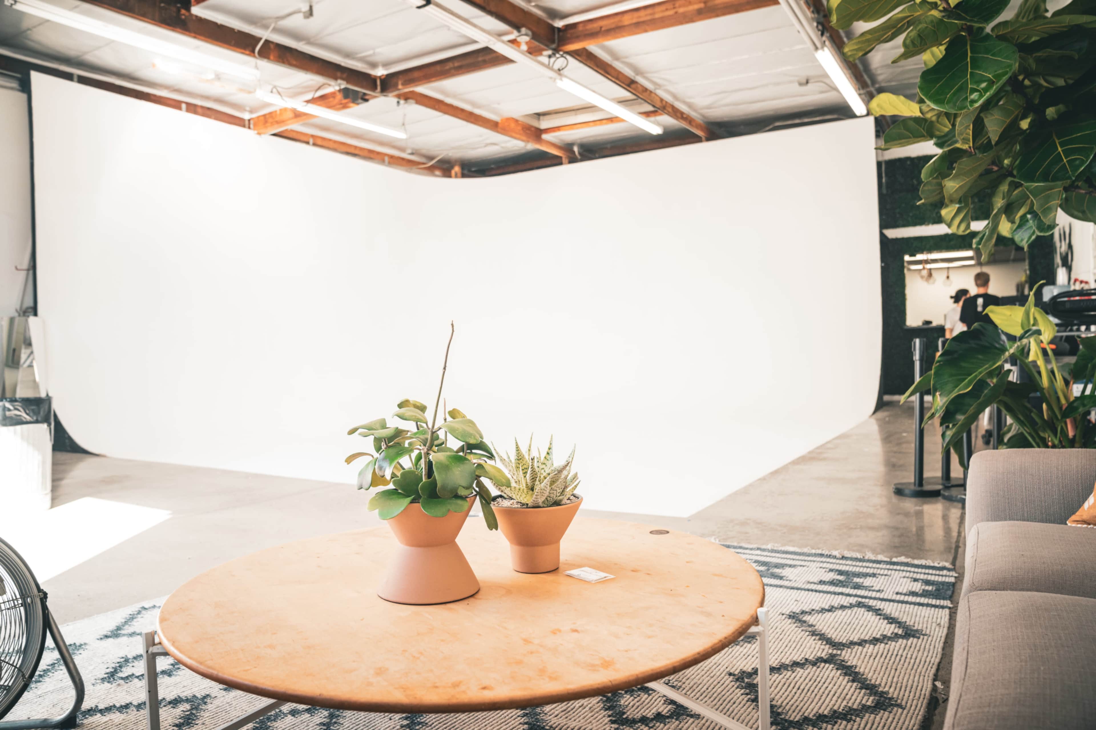 The Commune Club Image in Costa Mesa, Costa Mesa, CA