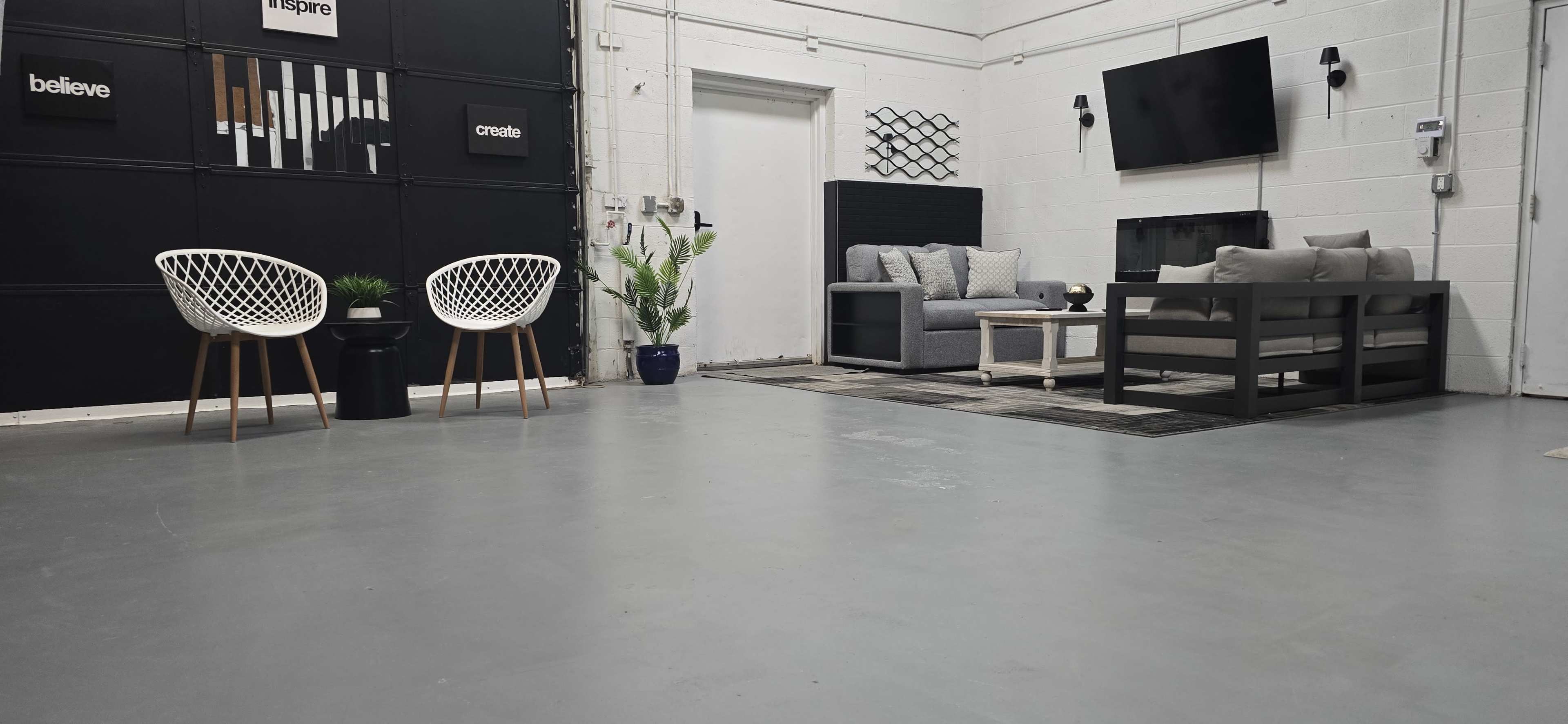 The Garage Image in Bloomfield, Bloomfield, CT