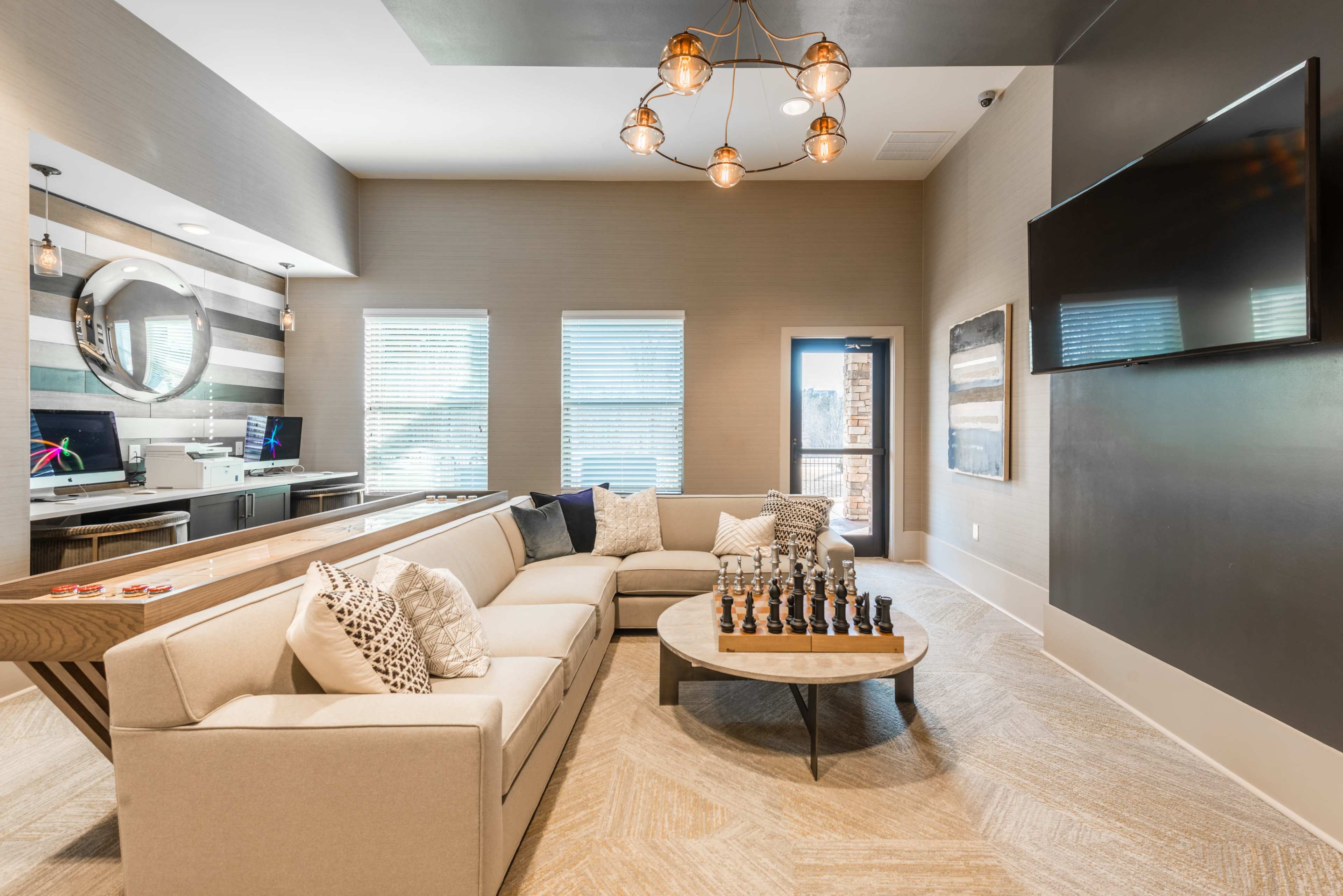Gorgeous Lounge Space in Morrisville near to RTP and RDU Image in Morrisville, Morrisville, NC