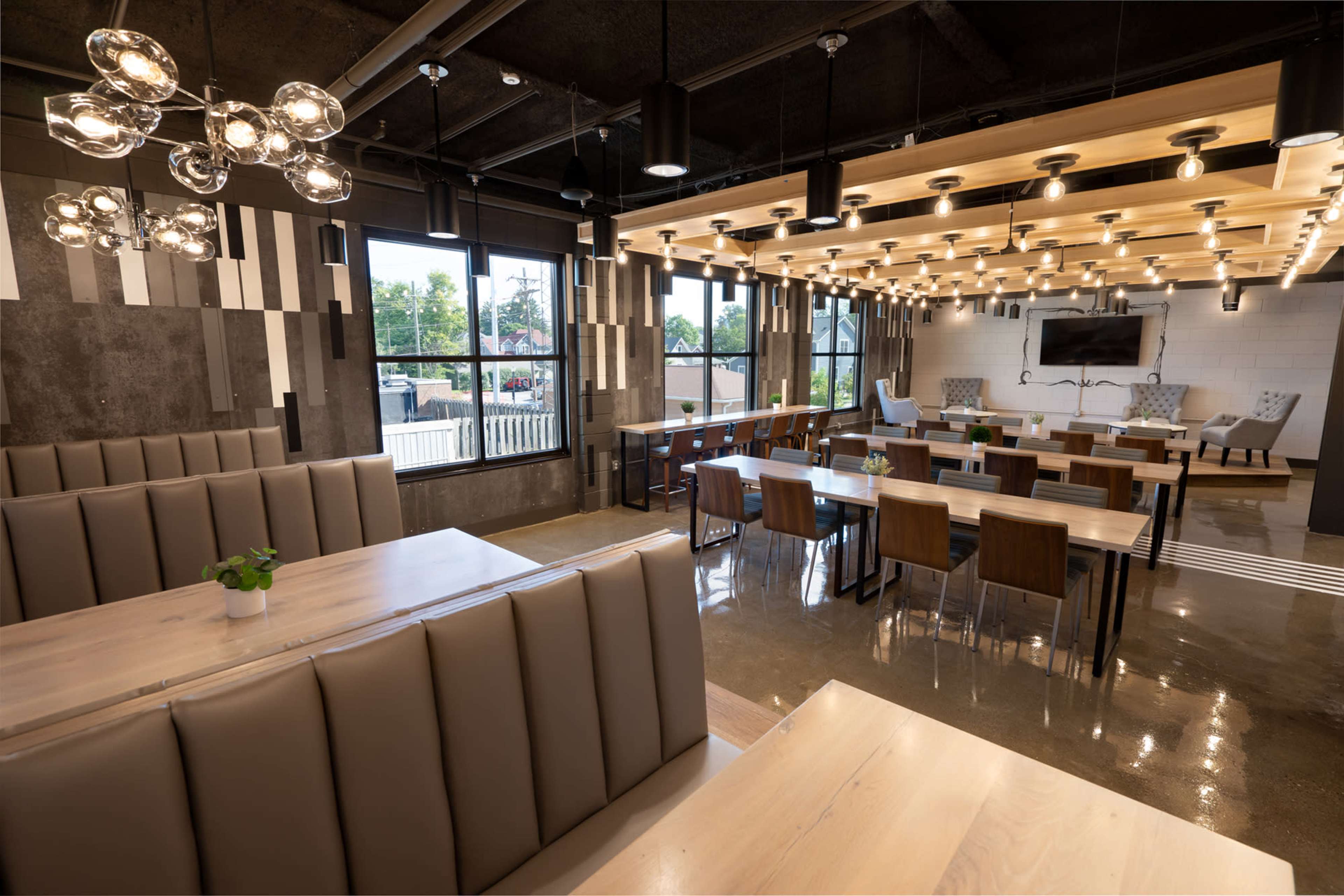 Sunlit Event Space for Large Events or Meetings Image in Carmel Arts & Design District, Carmel, IN