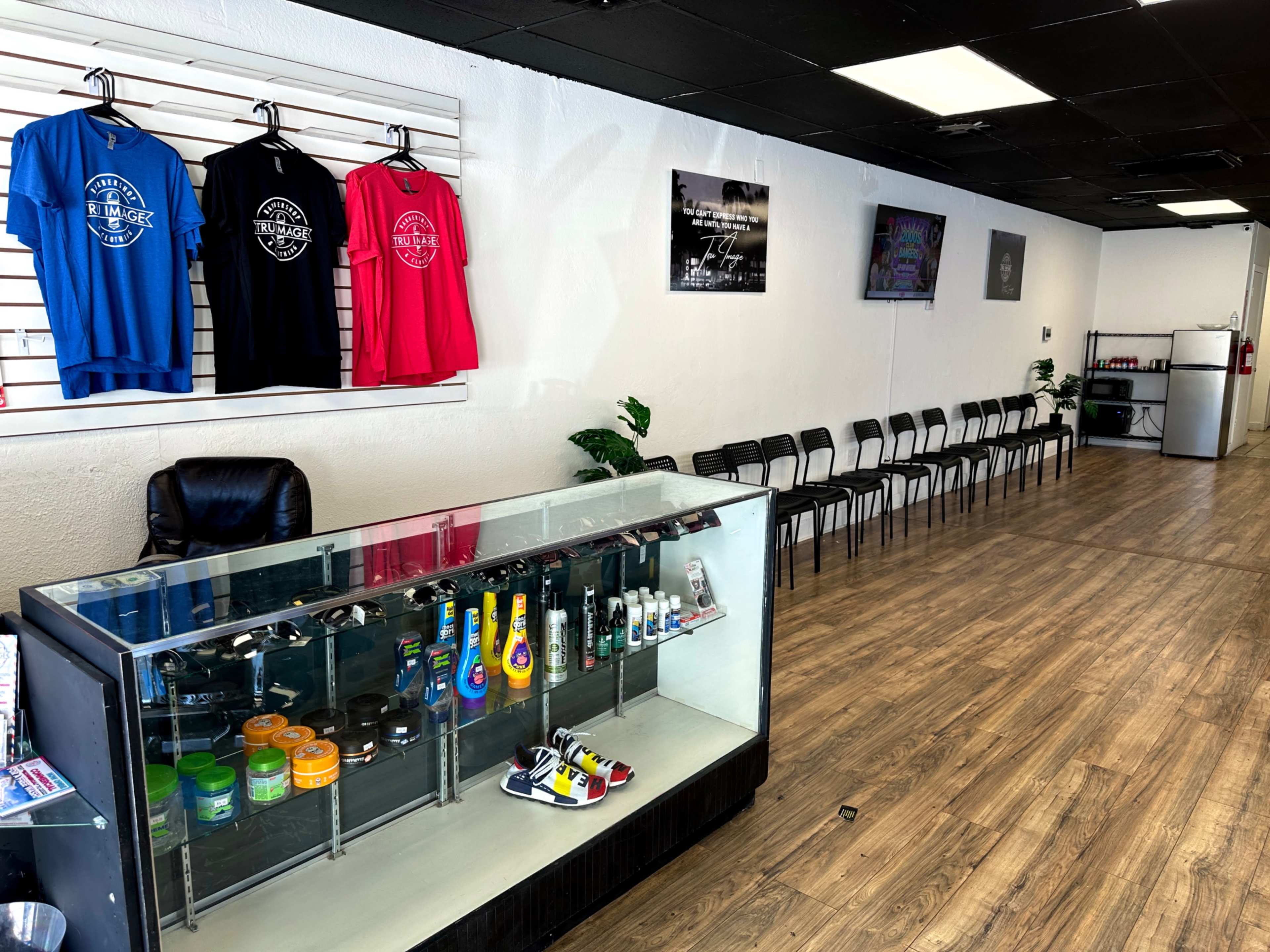Tru Image Barbershop Image in Oakland Park, Wilton manors, FL