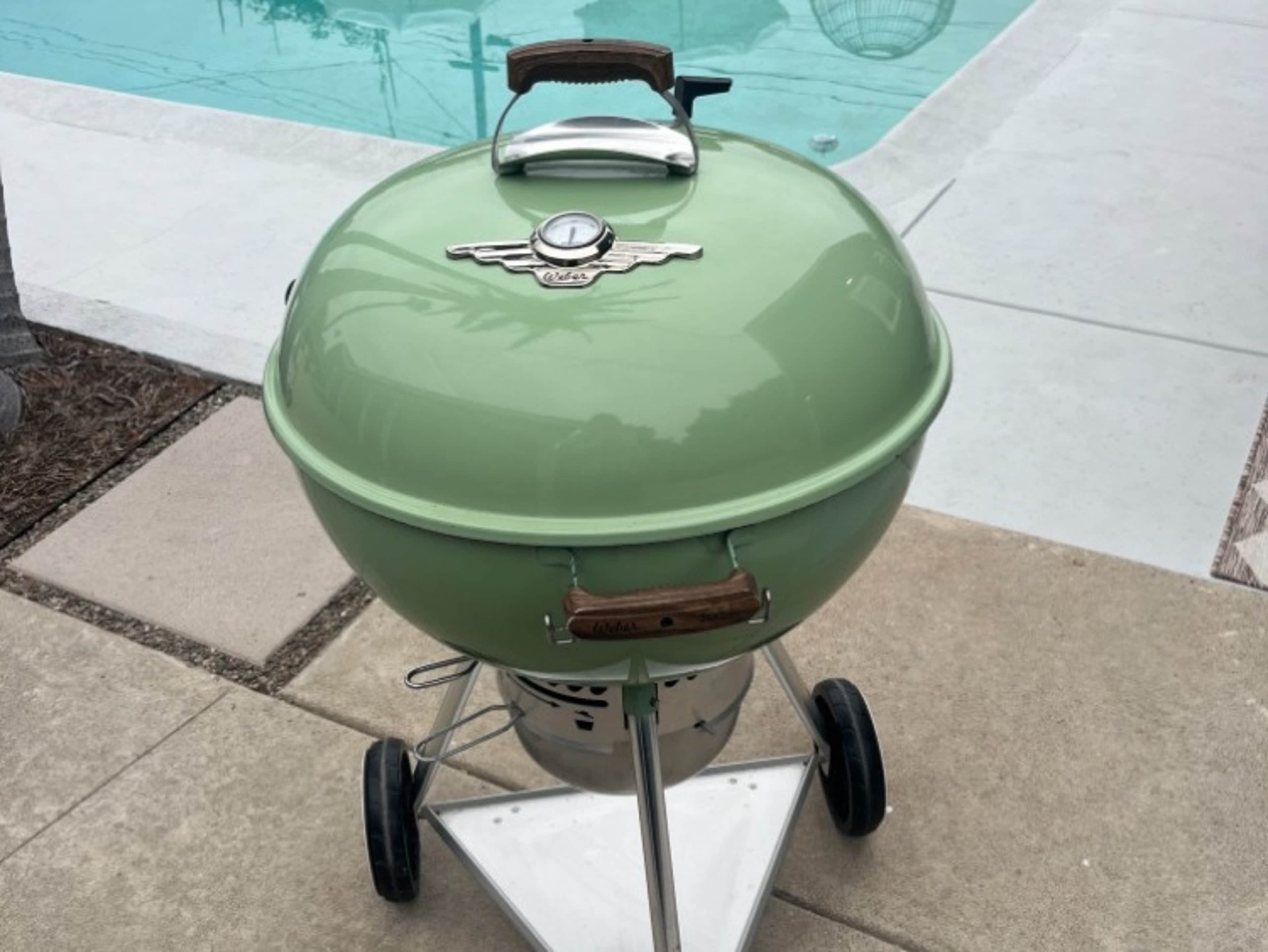 BBQ Grill (Prop purposes only)