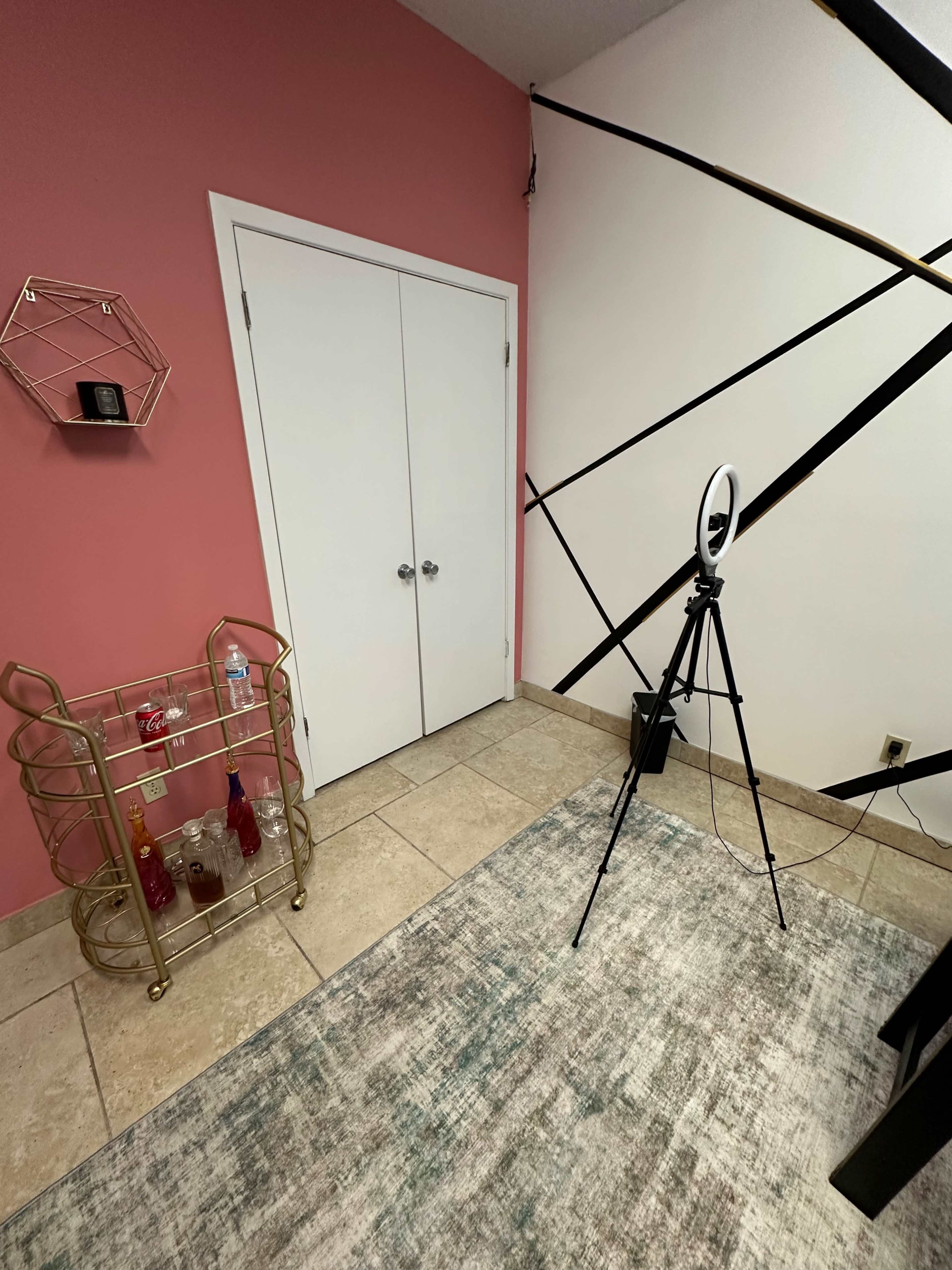 Commercial Suites Image in Memphis, Memphis, TN