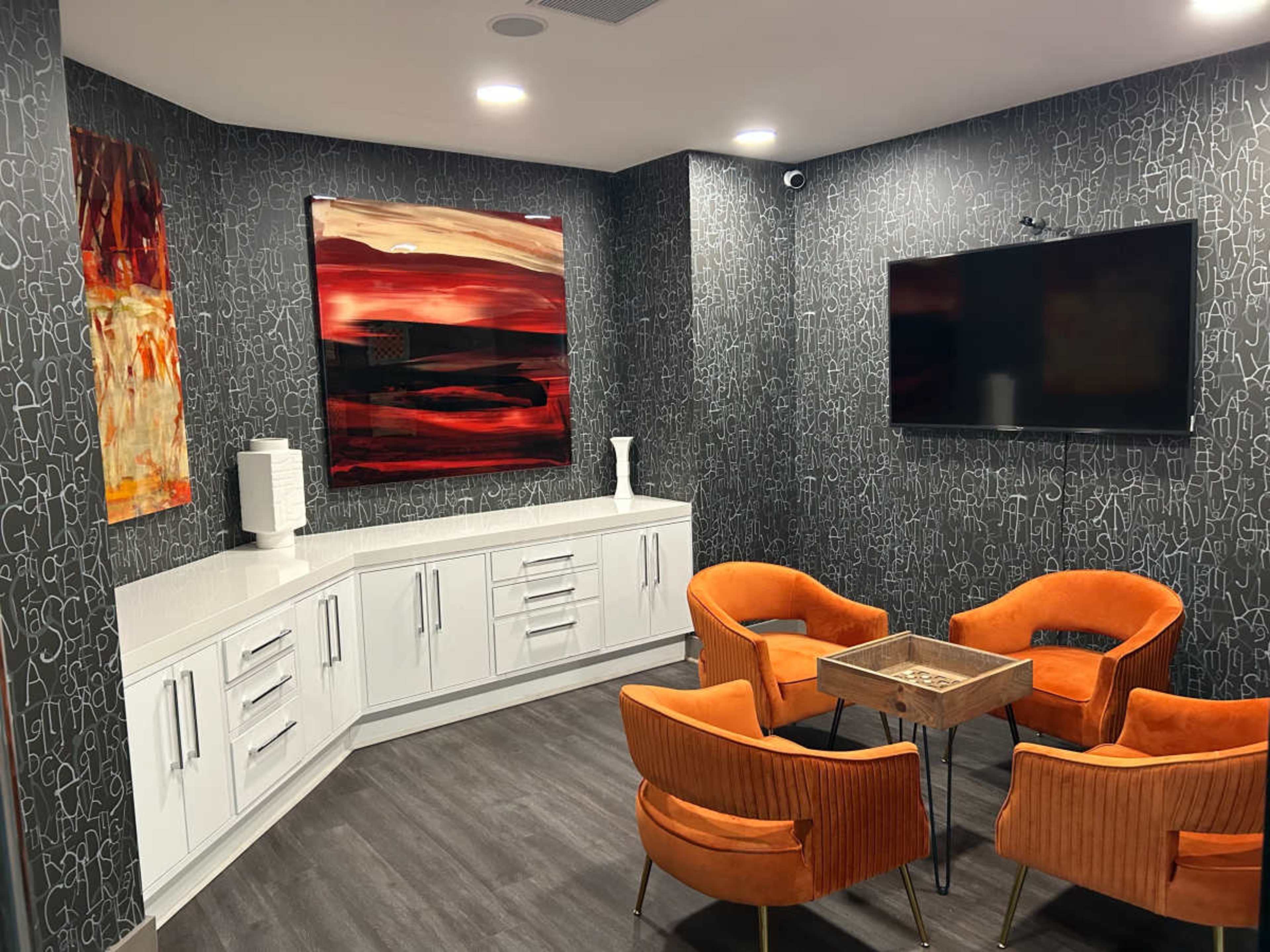 Clubhouse Image in Westshore, Tampa, FL