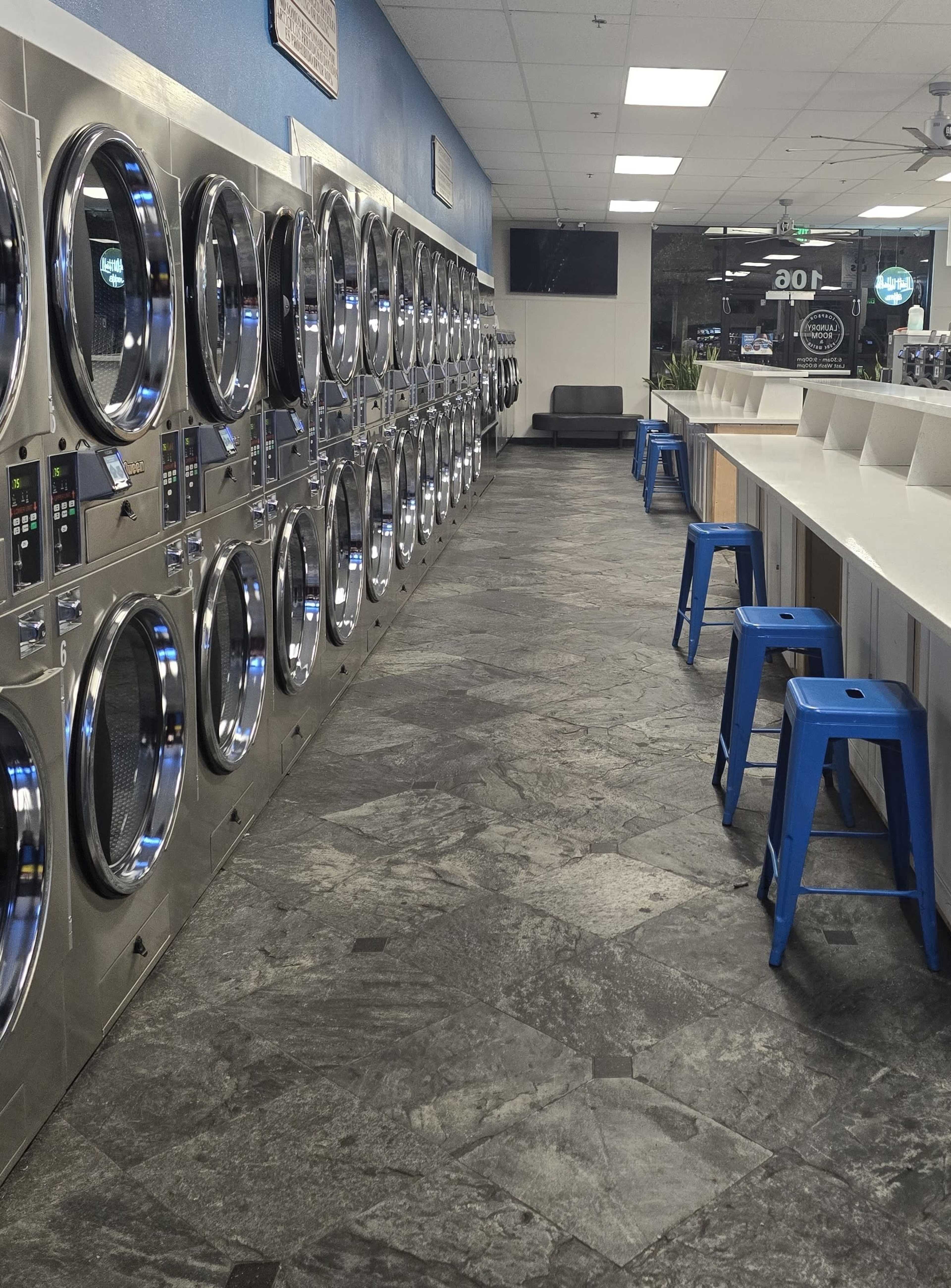Modern Stainless-Steel Laundromat with Bright, Open Layout Image in Moreno Valley, Moreno Valley, CA