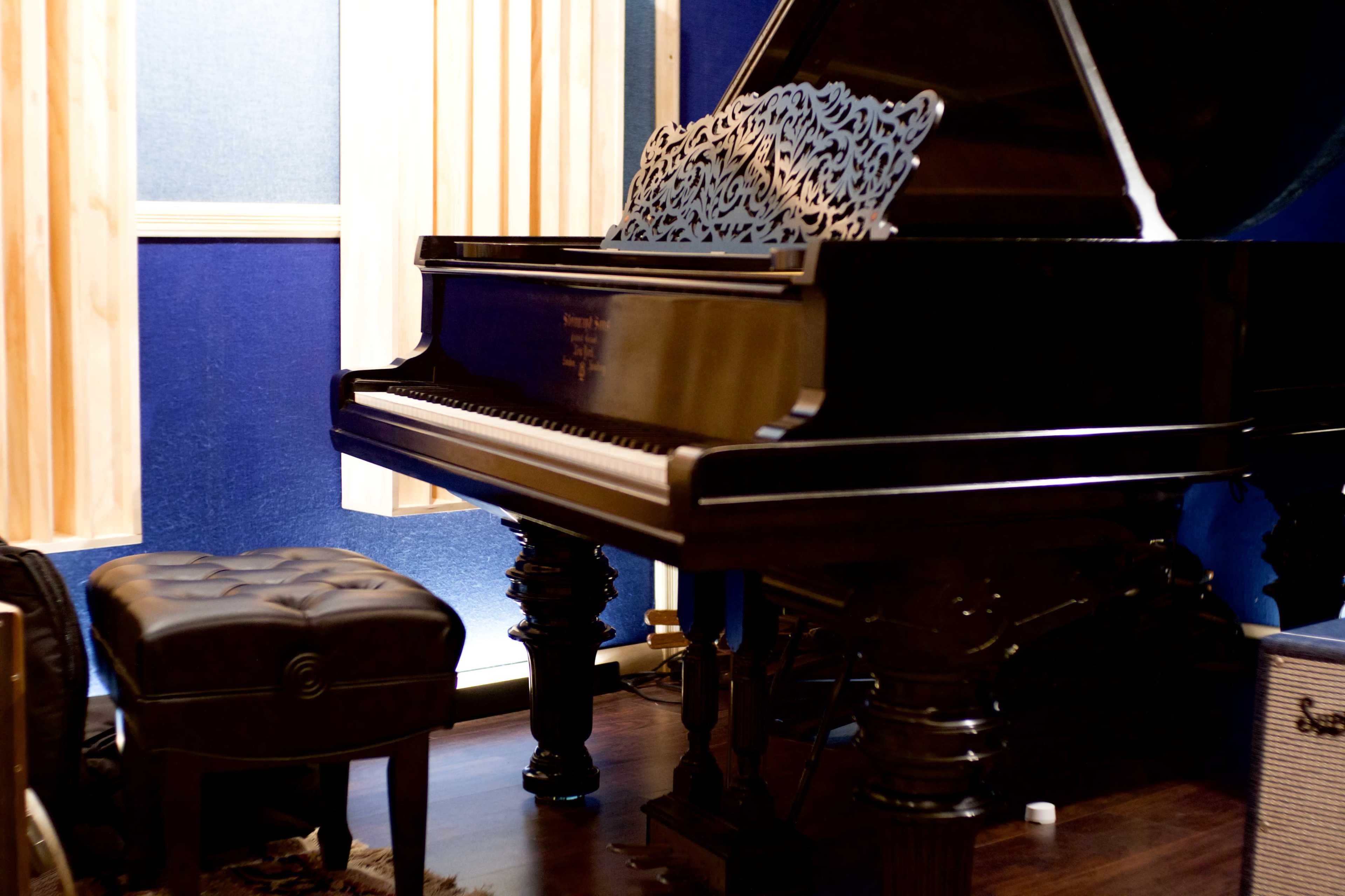 Brooklyn Recording Studio with High-End Equipment Image in Clinton Hill, BROOKLYN, NY