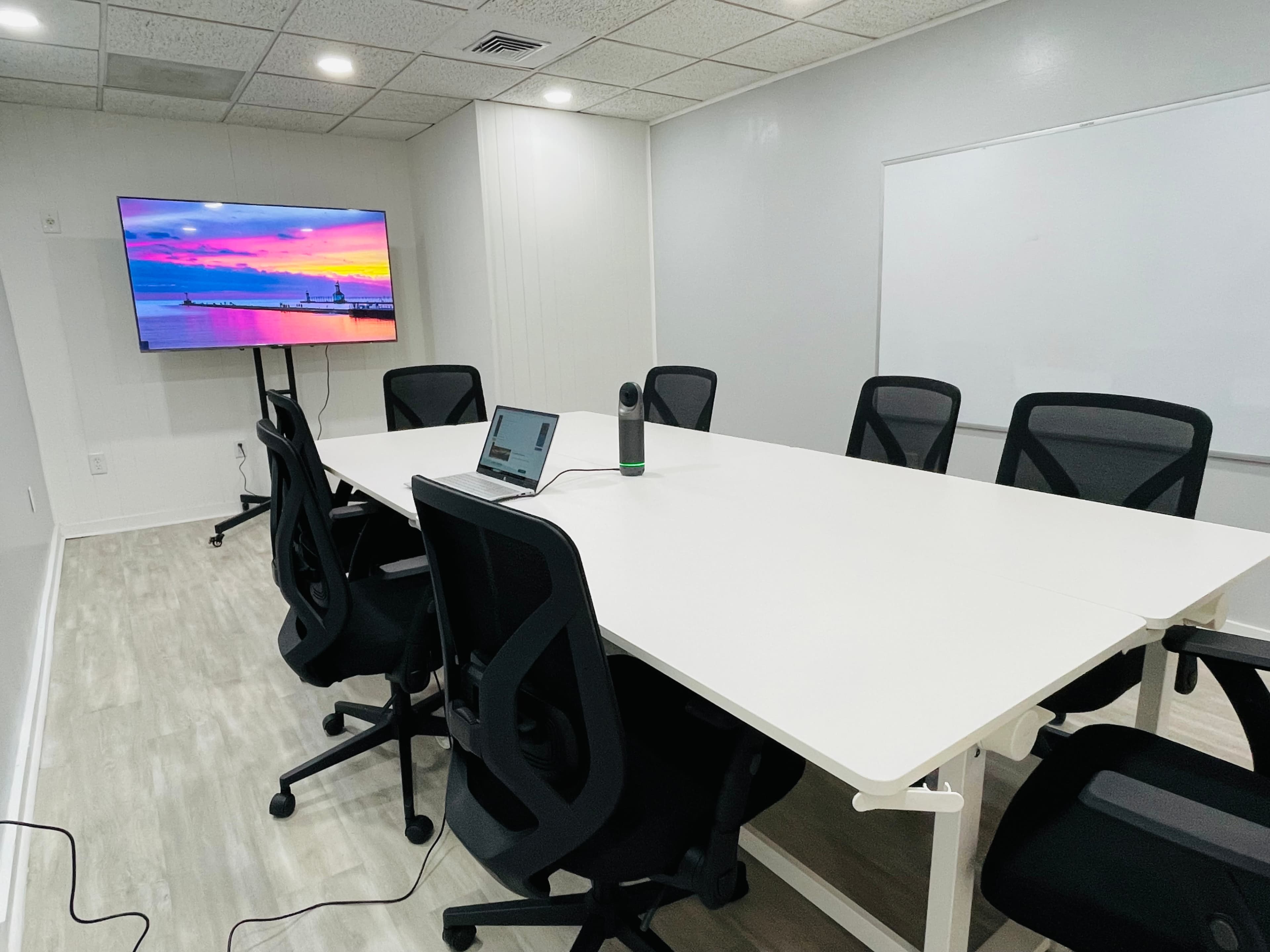 Flexible Meeting Space. Close to Airports. 360 degree view video conferencing. Formal seating for 8. Image in Clearwater, Clearwater, FL