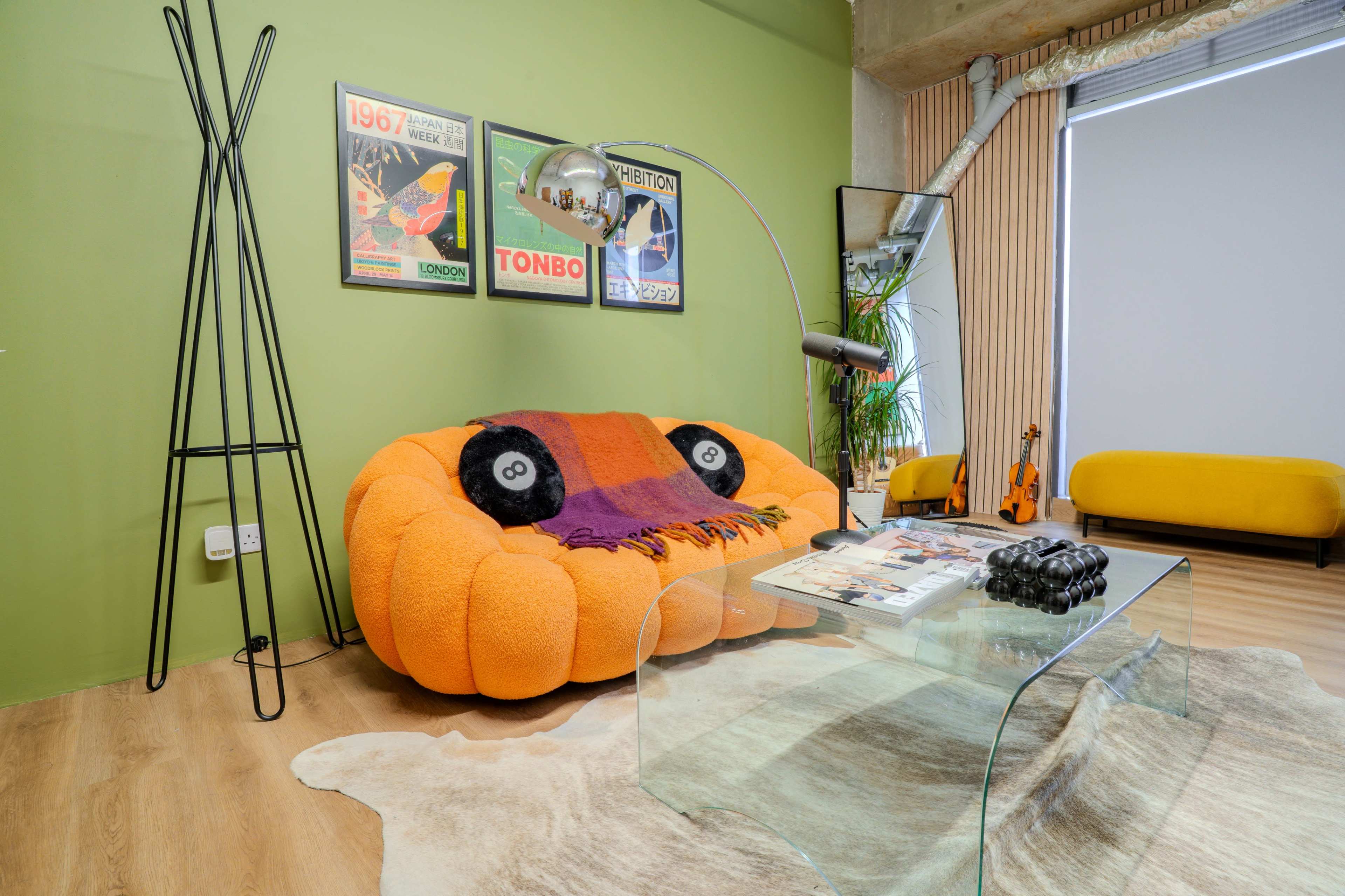 Retro-Modern Content Studio in East London Image in Bromley By Bow, London, United Kingdom, ENG