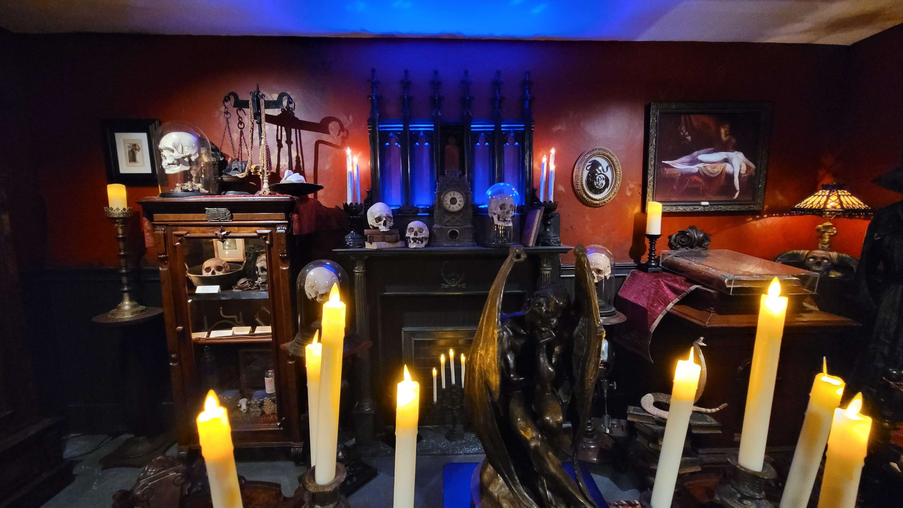 Vault Macabre Seance room Image in Salem, Salem, MA