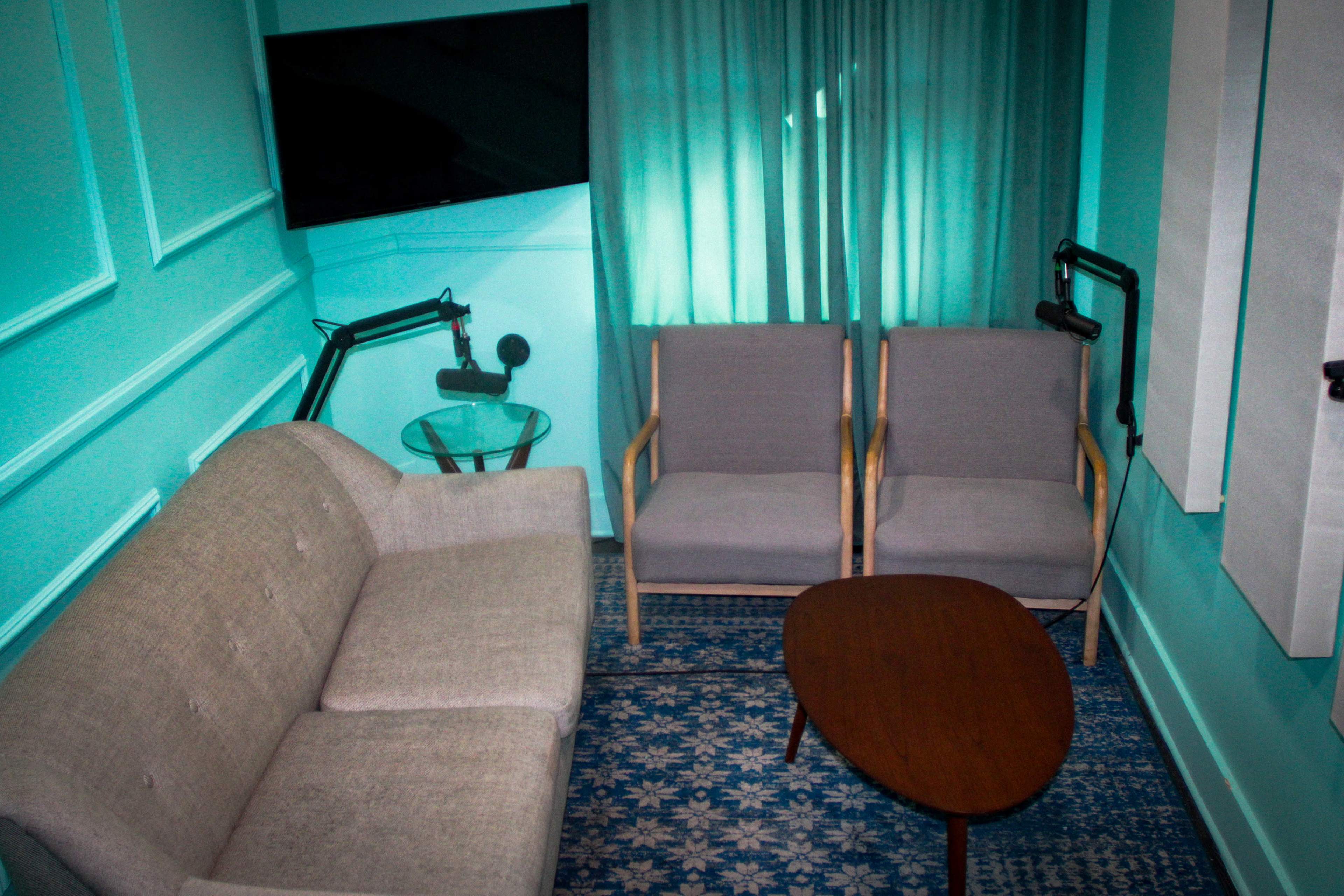 West Hollywood Podcast / Multi-Use Sound Stage Image in Central LA, West Hollywood, CA