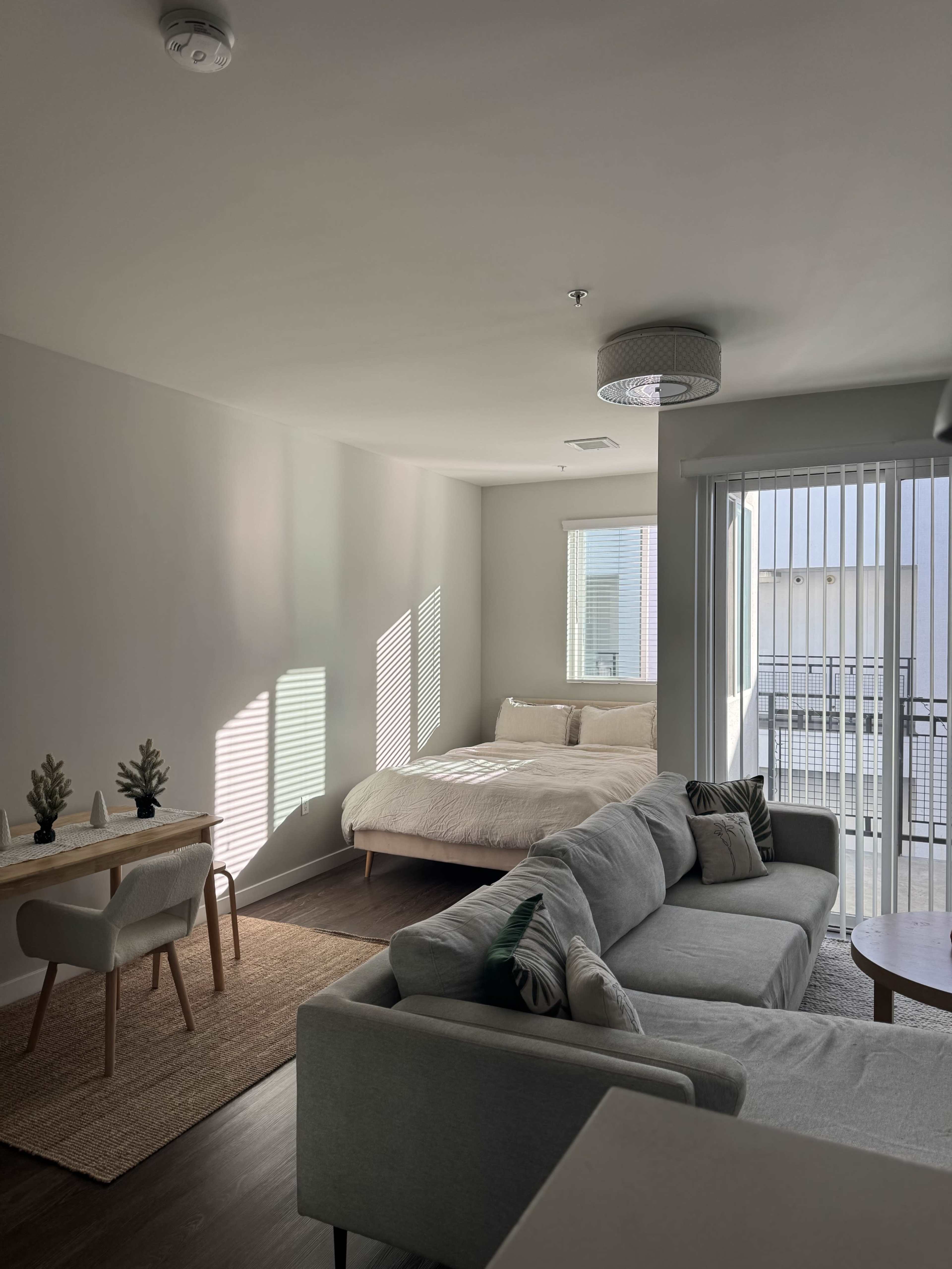 Warm & Airy Minimalist Mid-Century Studio Image in North Hollywood, North Hollywood, CA