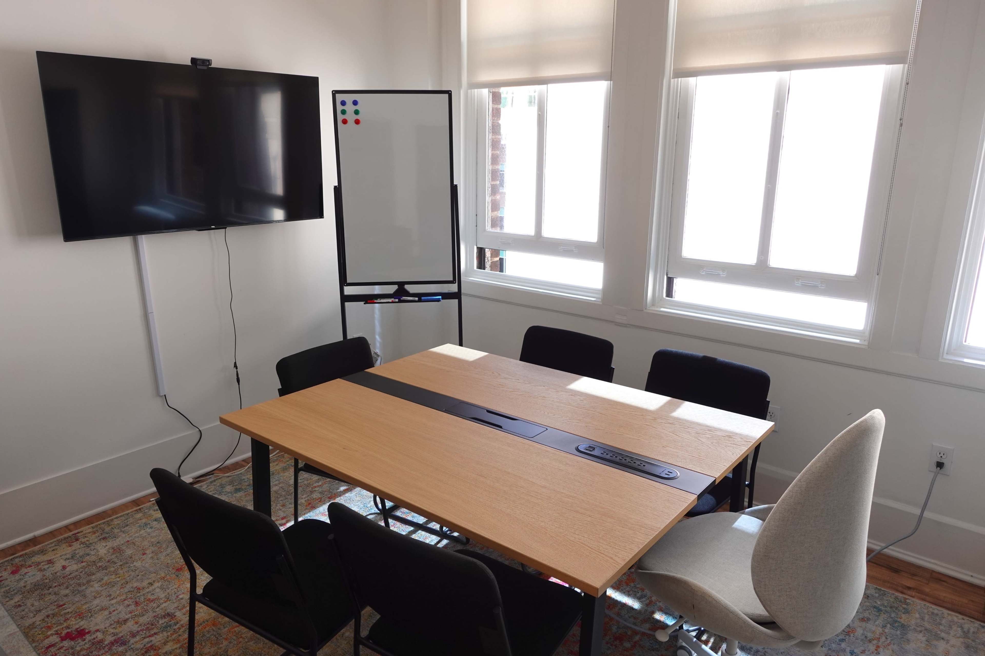 Spacious Office with Natural Light in Downtown SF Image in Financial District, San Francisco, CA