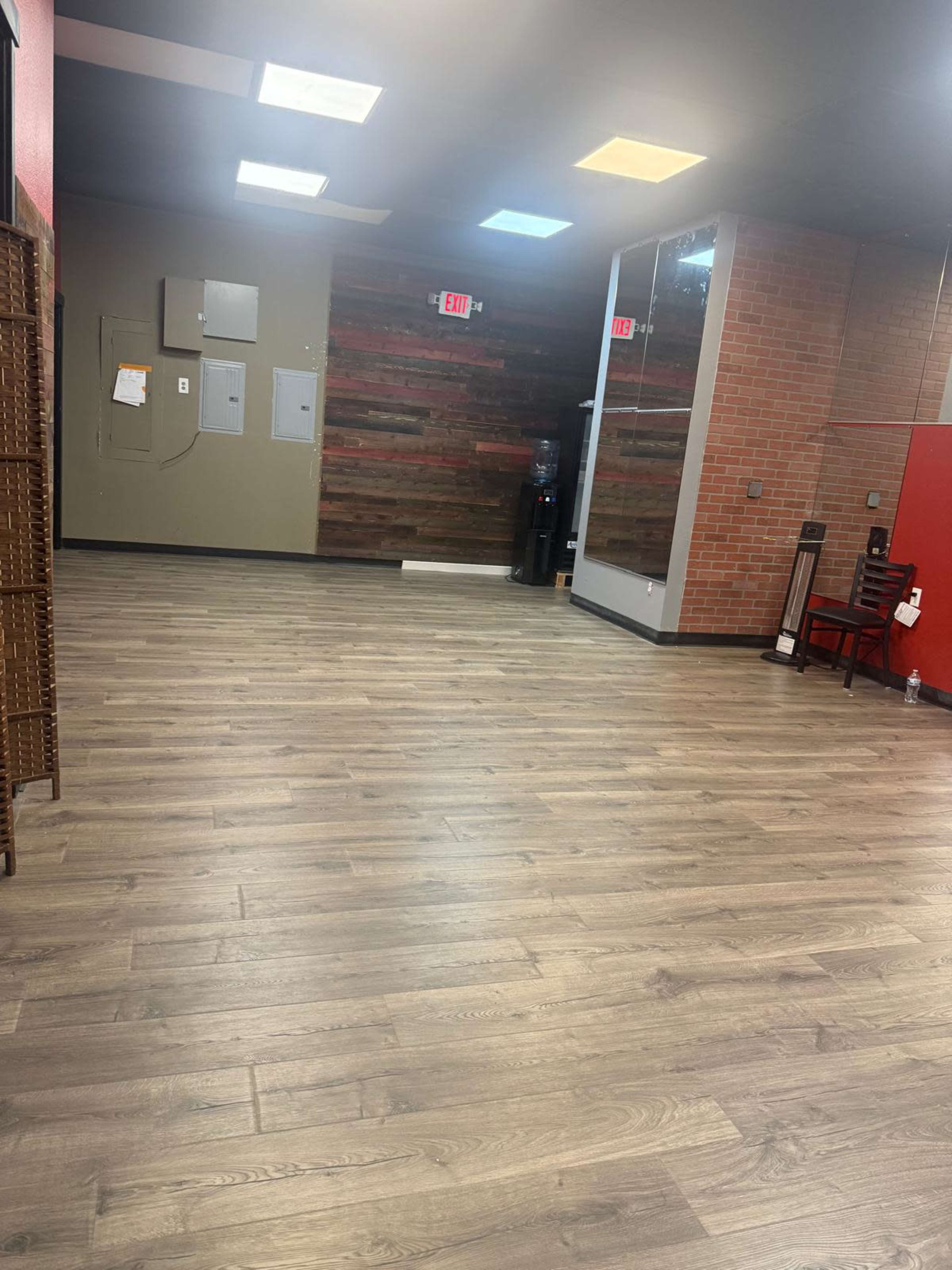 Dance Studio, Event Hall for get togethers, photography Image in Sammamish, Sammamish, WA